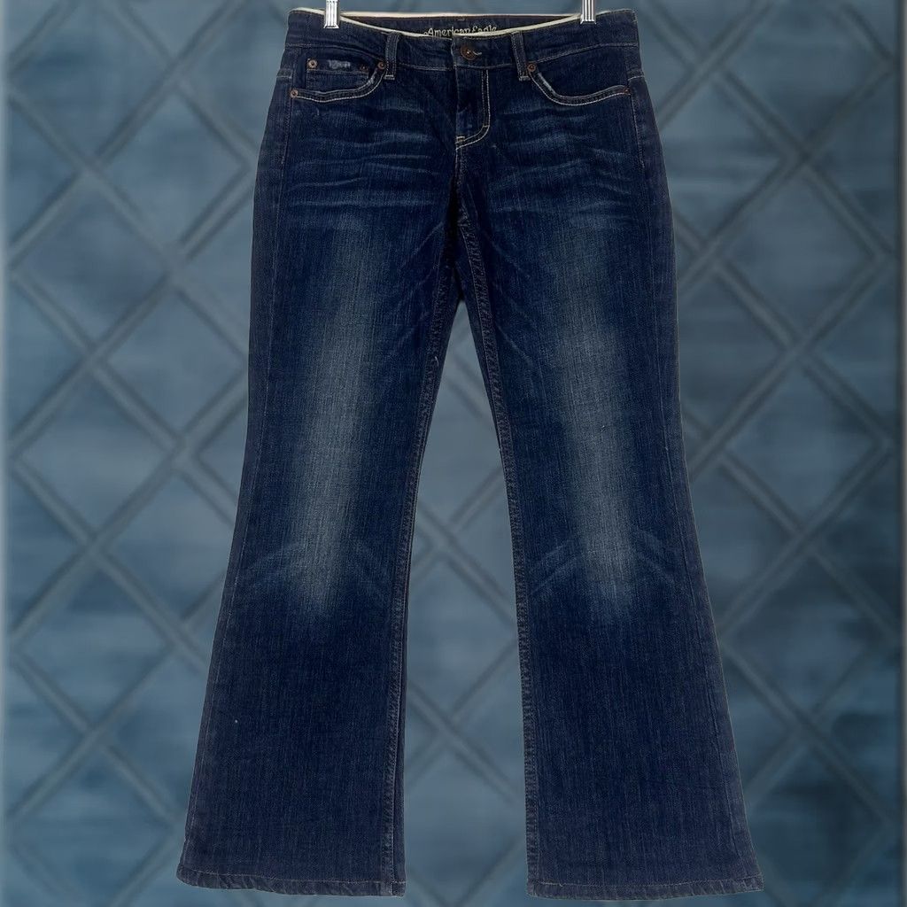 American Eagle Outfitters American Eagle Hipster Jeans Womens Size 4 Reg Blue Denim Bootcut Flared AEO Size 27" / US 4 / IT 40 - 1 Thumbnail