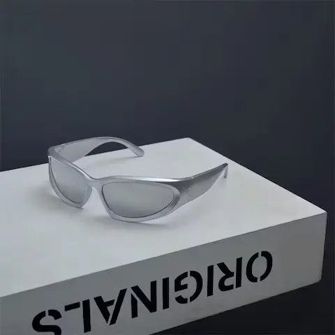 Vintage Retro punk sunglasses Size ONE SIZE - 4 Thumbnail