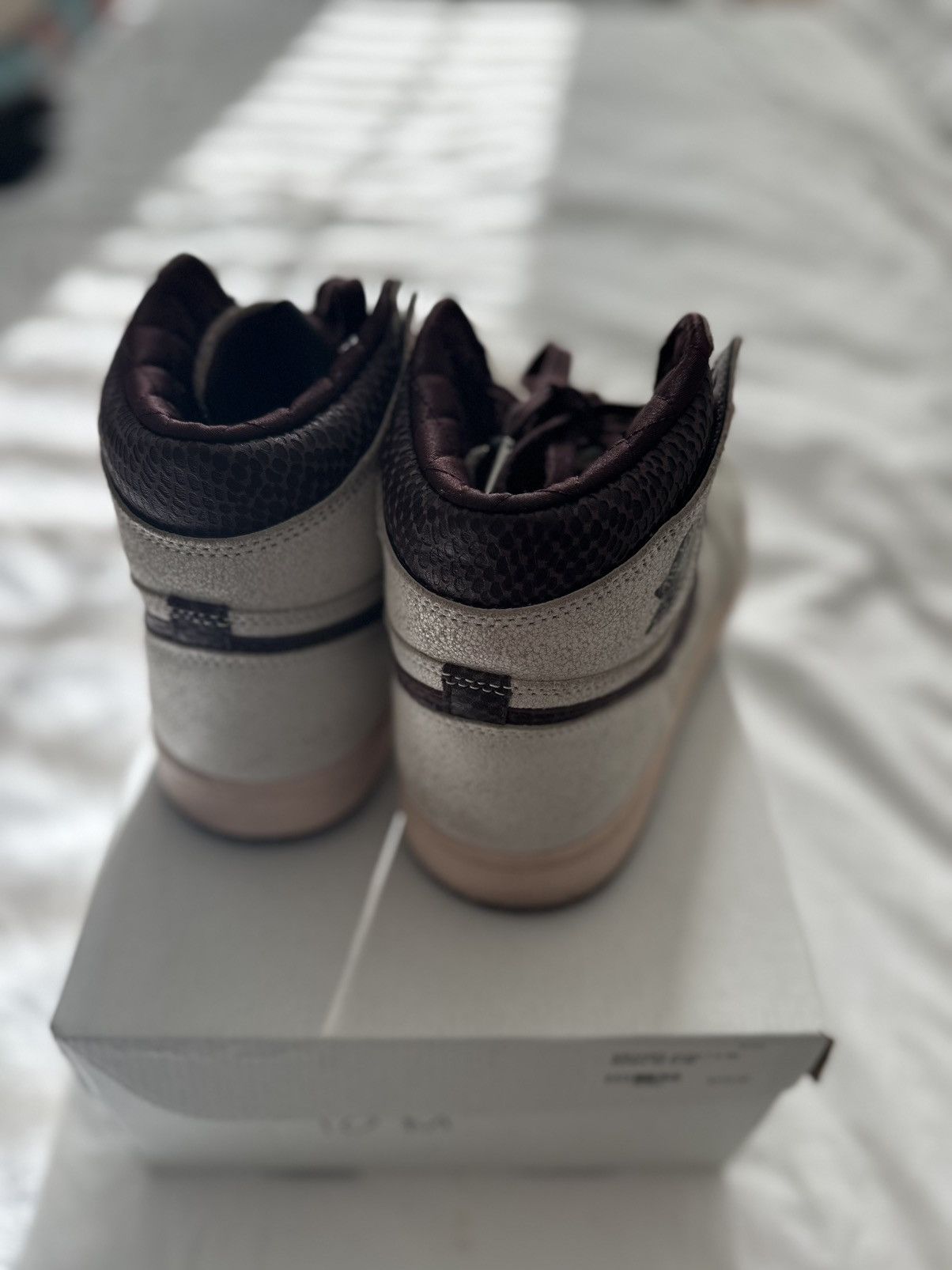 A Ma Maniere × Jordan Brand × Nike Jordan 1 A Ma Maniere Size US 10 / EU 43 - 5 Thumbnail