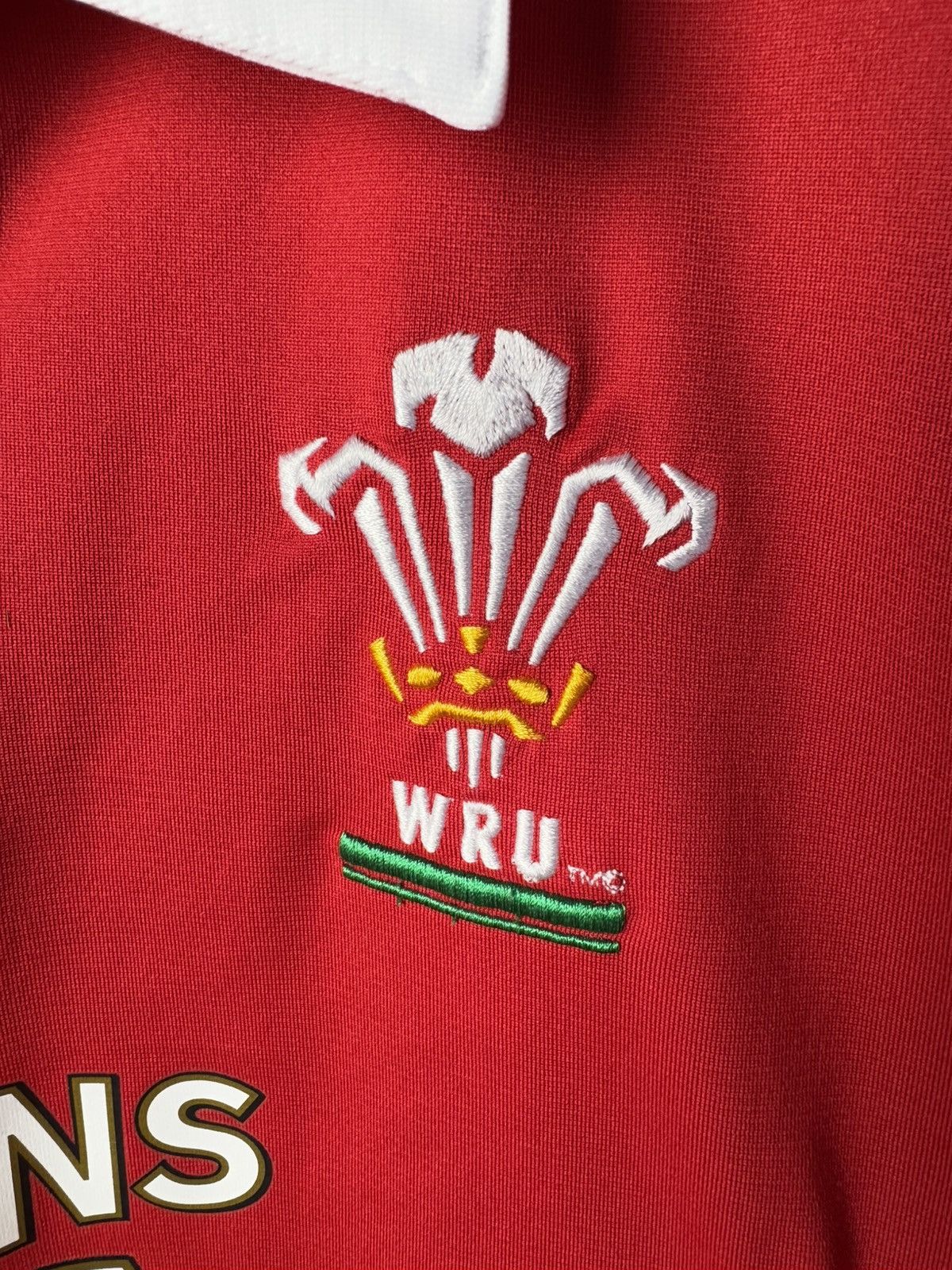 Under Armour WRU Cymru Wales 2008 2009 Home Rugby Jersey Under Armour Size US XL / EU 56 / 4 - 4 Thumbnail