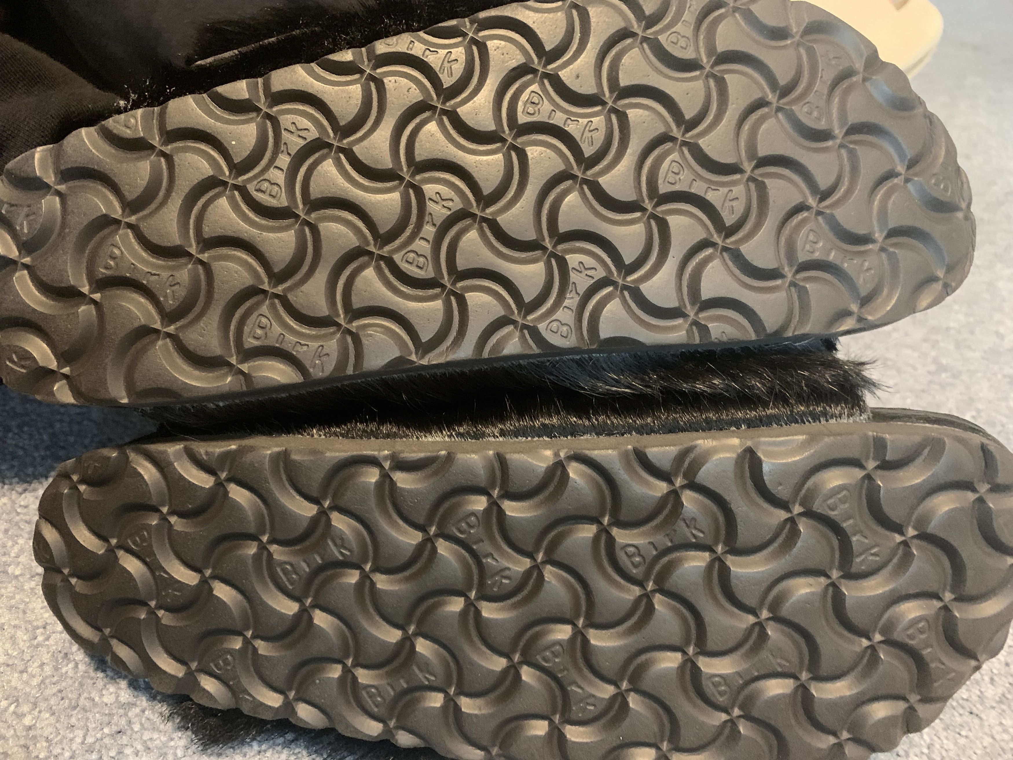 Birkenstock × Rick Owens Rick Owens Pony Hair Birkenstock Size US 6 / IT 36 - 10 Thumbnail