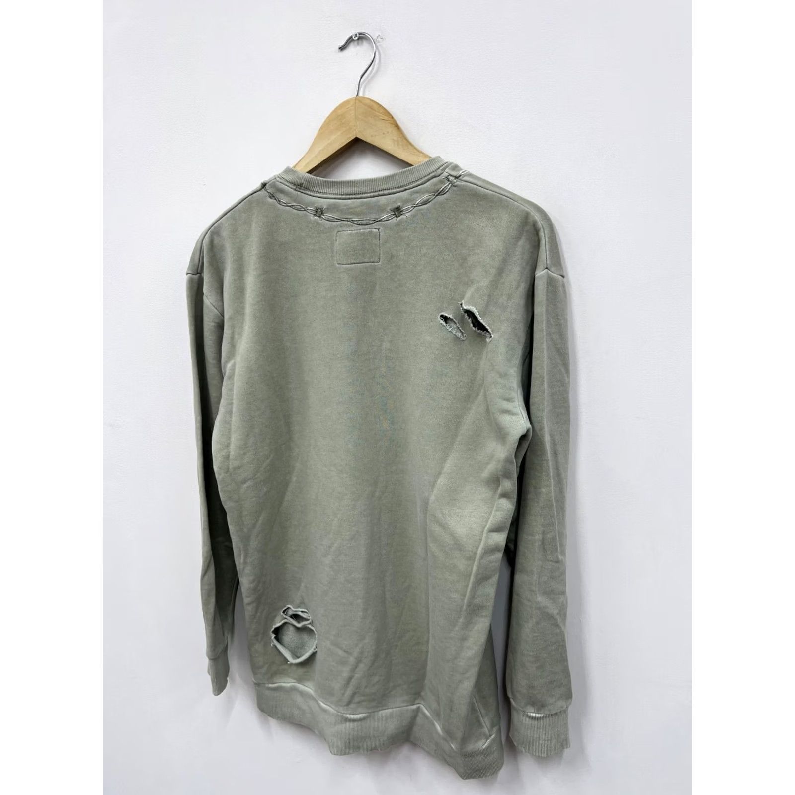 Vintage Drop Dead Disstressed Sweatshirt Oversized XS/S Gray Logo Vintage Women Pullover Sweatshirt Oversized Fall Winter Regular Size XS/S Men/Women Size XS / US 0-2 / IT 36-38 - 7 Thumbnail
