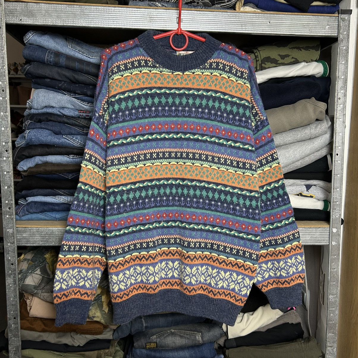 Vintage Vintage Iceland Made In Italy 90’s designer sweater Size US L / EU 52-54 / 3 - 1 Thumbnail