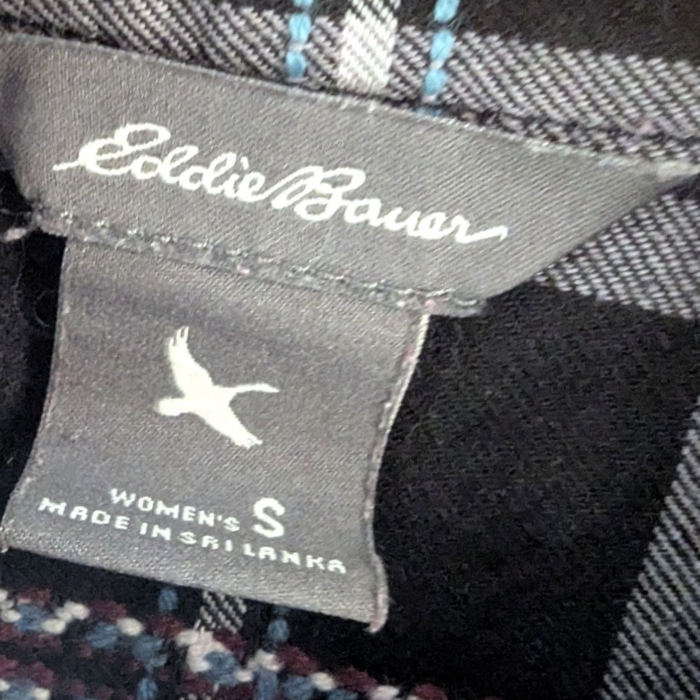 Eddie Bauer Eddie Bauer Womens Black Grey Plaid Flannel Button-Up Shirt Aztec Southwestern Shirt Womens S Black Plaid Aztec Grunge Casual Buttons Pocket S Size S / US 4 / IT 40 - 7 Thumbnail