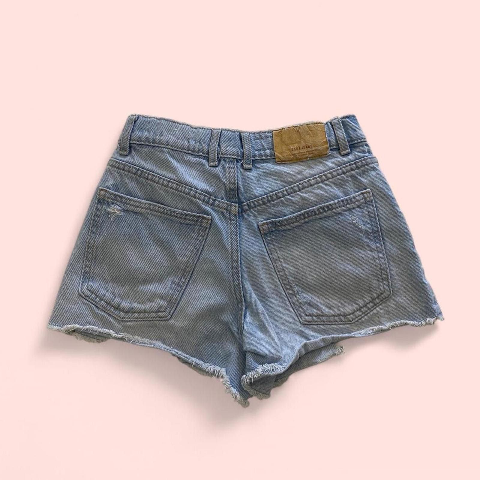 Zara Mid- waisted denim shorts with frayed hem Size 42" / US 20 - 2 Thumbnail