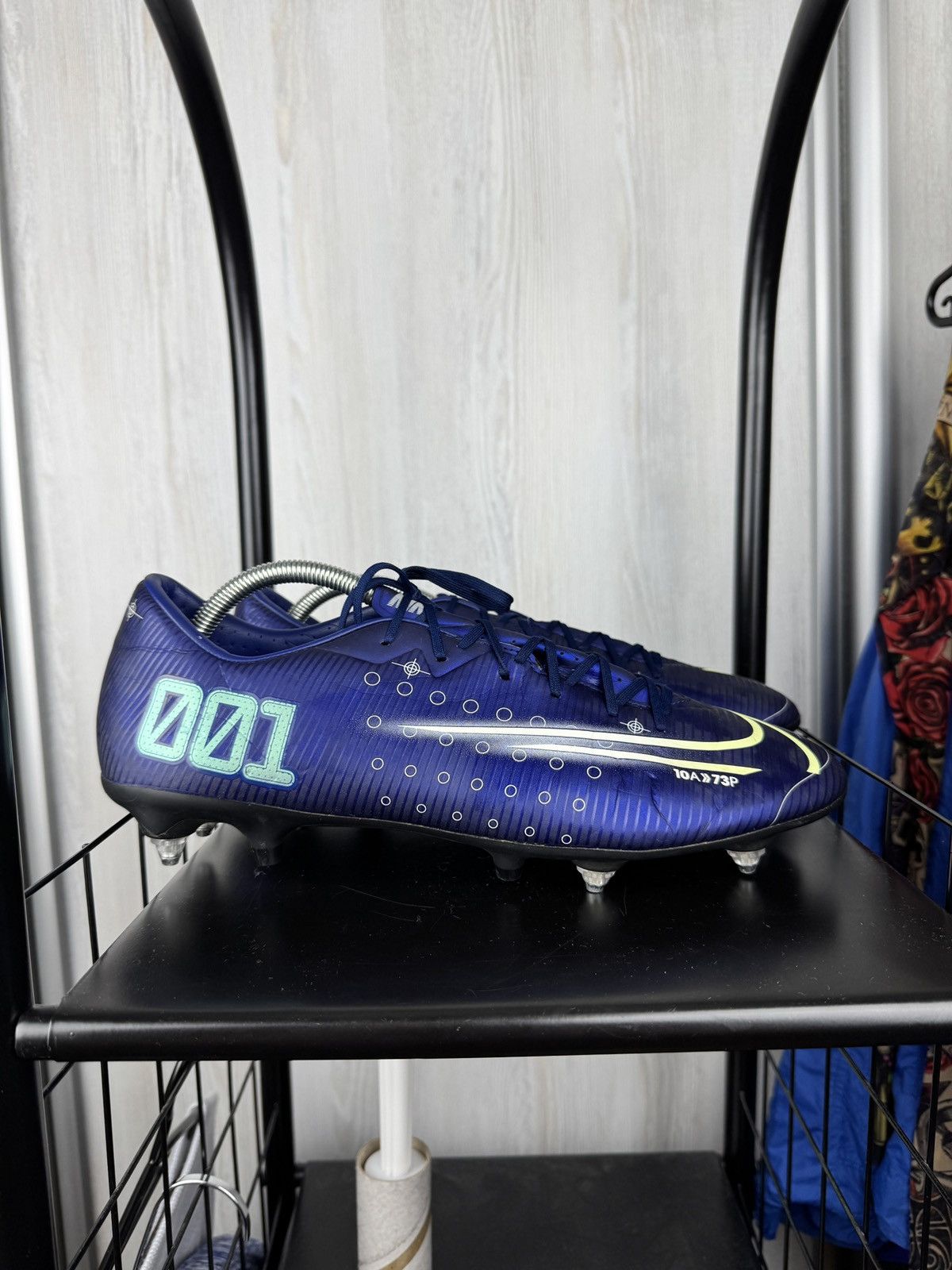 Nike Nike Mercurial Vapor 13 Academy MDS SG-PRO Football Boots Size US 13 / EU 46 - 1 Thumbnail