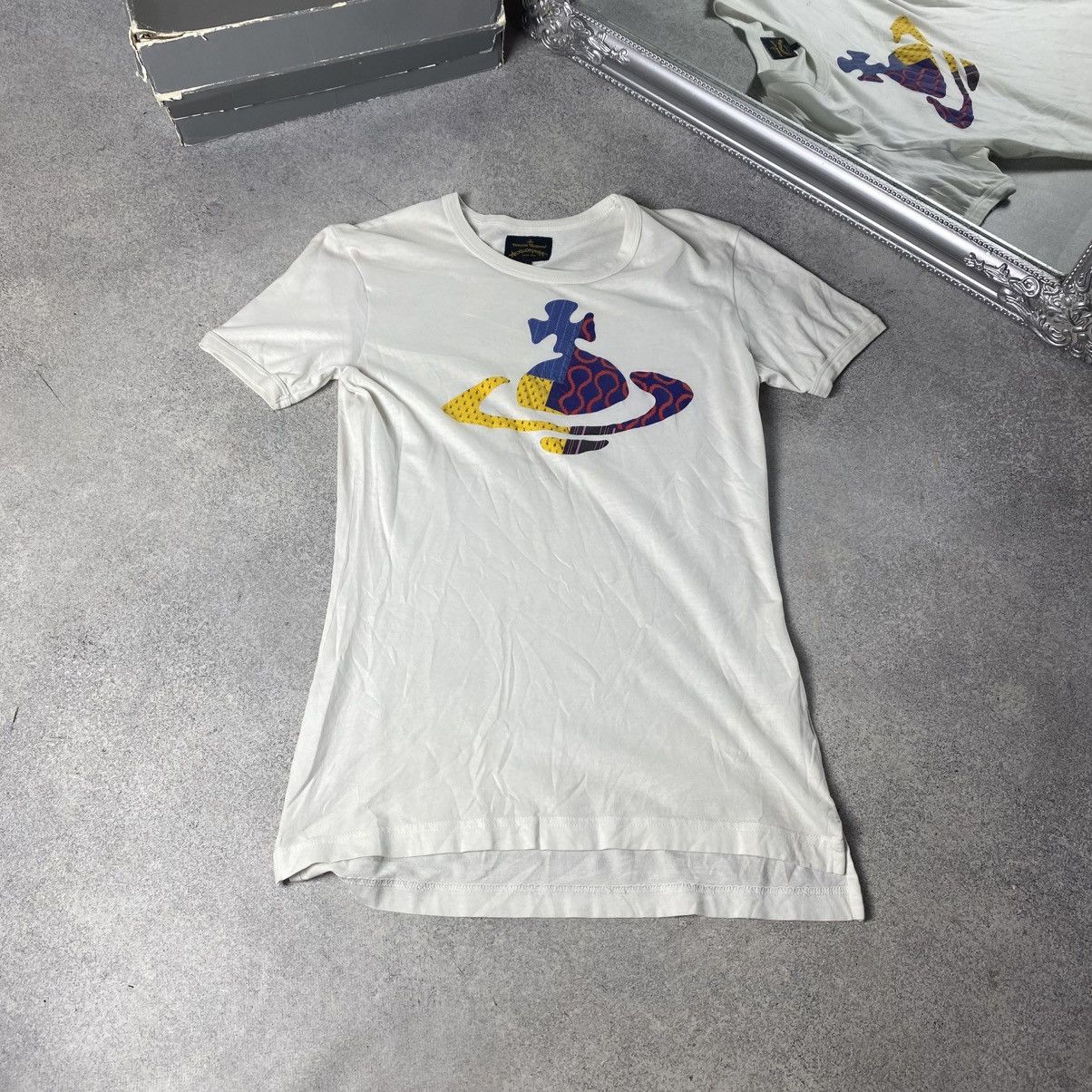 Vivienne Westwood Vivienne Westwood Big Logo T shirt Size US S / EU 44-46 / 1 - 1 Thumbnail