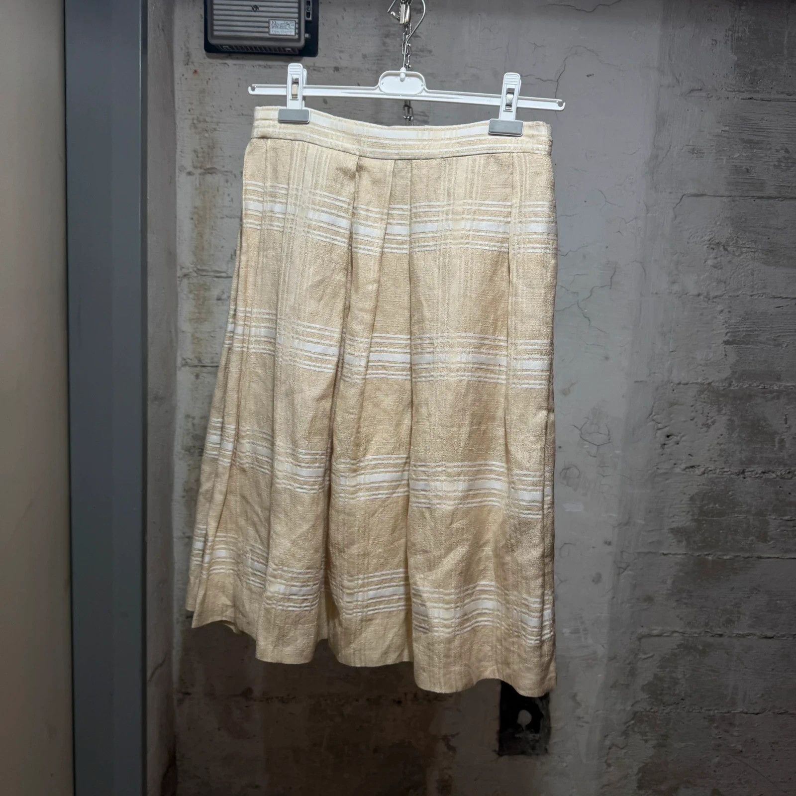 Dries Van Noten Dries van Noten linen skirt Size 28" / US 6 / IT 42 - 4 Thumbnail