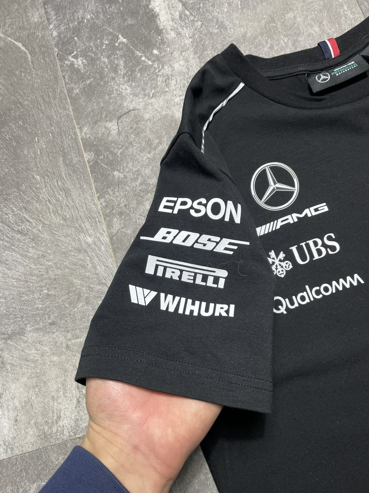 Mercedes-Benz Vintage Mercedes-Benz AMG Petronas F1 Short Sleeve Big Logo Size US S / EU 44-46 / 1 - 3 Thumbnail