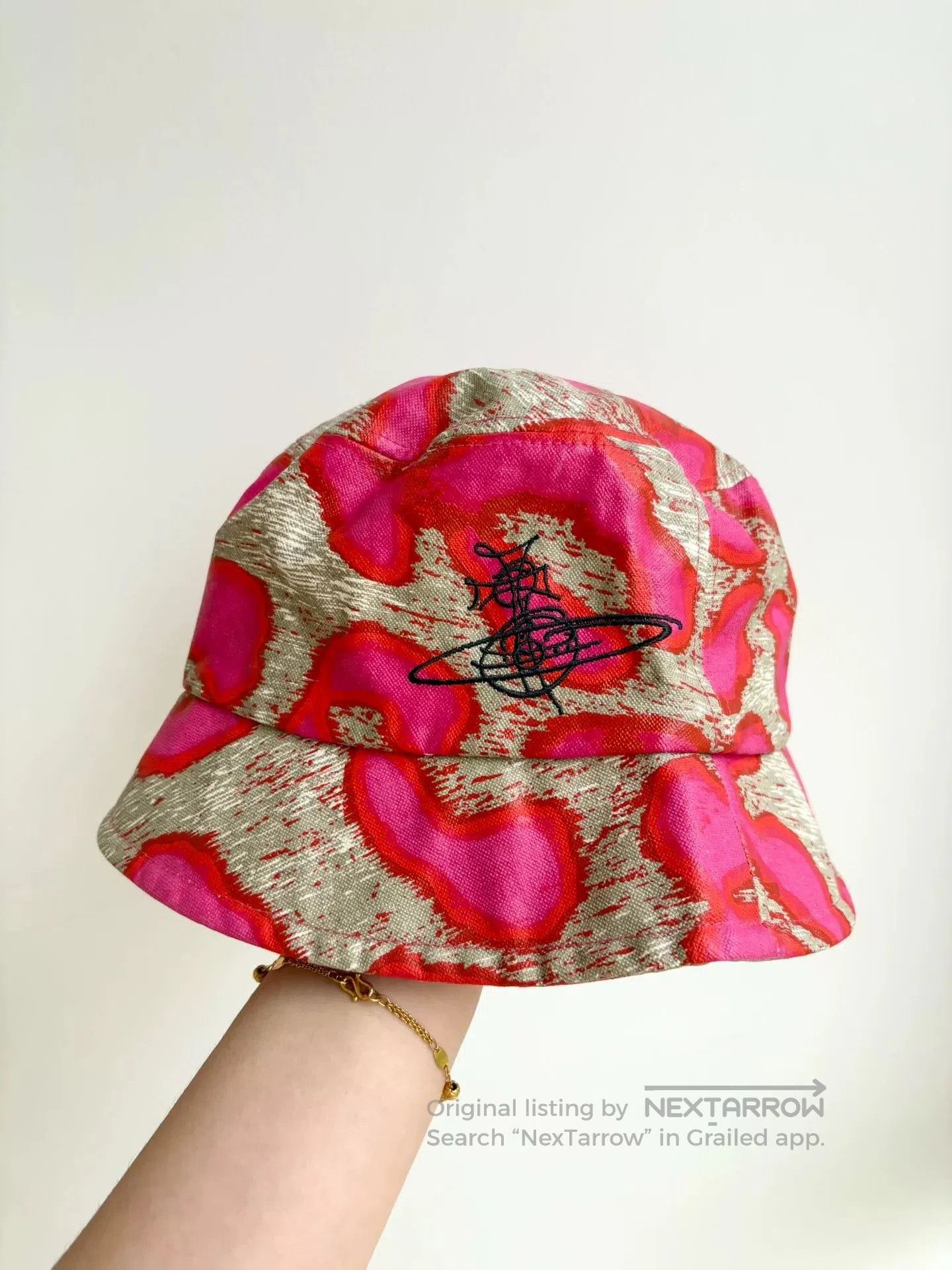 Vivienne Westwood vivienne westwood pink leopard print bucket hat. Size ONE SIZE - 1 Thumbnail