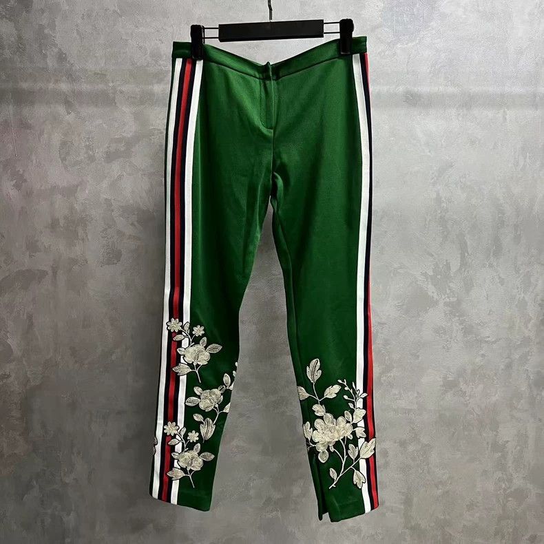 Gucci Gucci Size M The latest green floral embroidery pattern lo Size 42" / US 20 - 1 Thumbnail