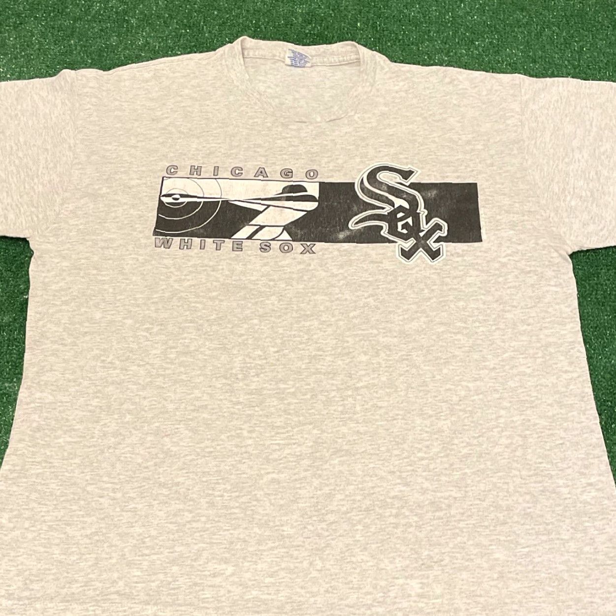 Starter VINTAGE 90s Starter Chicago White Sox MLB Shirt Mens L Gray Short Sleeve Shirt Size US L / EU 52-54 / 3 - 3 Thumbnail