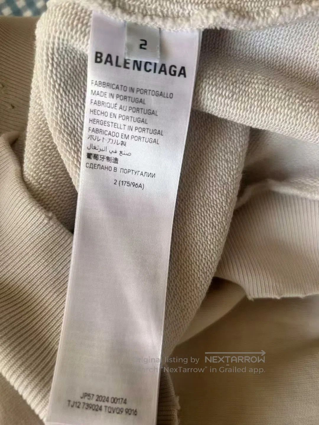 Balenciaga balenciaga cream hooded sweatshirt size 2. Size US XL / EU 56 / 4 - 4 Thumbnail