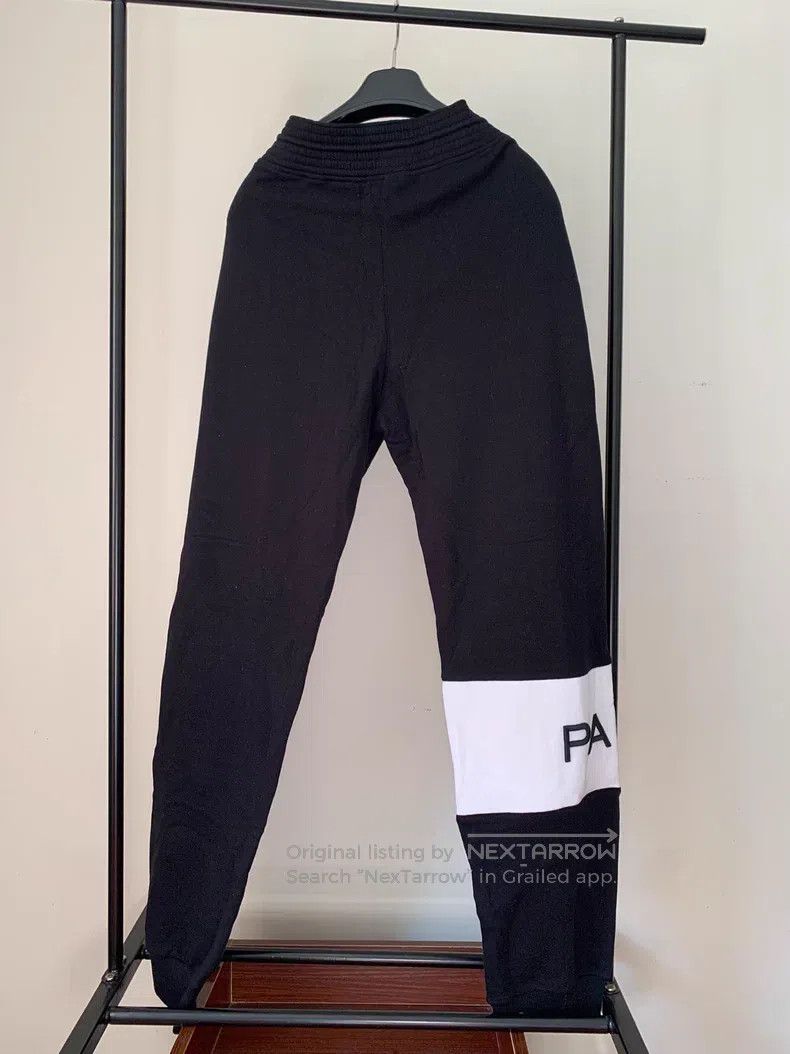 Givenchy Givenchy SizeM Alphabet Embroidered Sweatpants Size US 30 / EU 46 - 2 Thumbnail