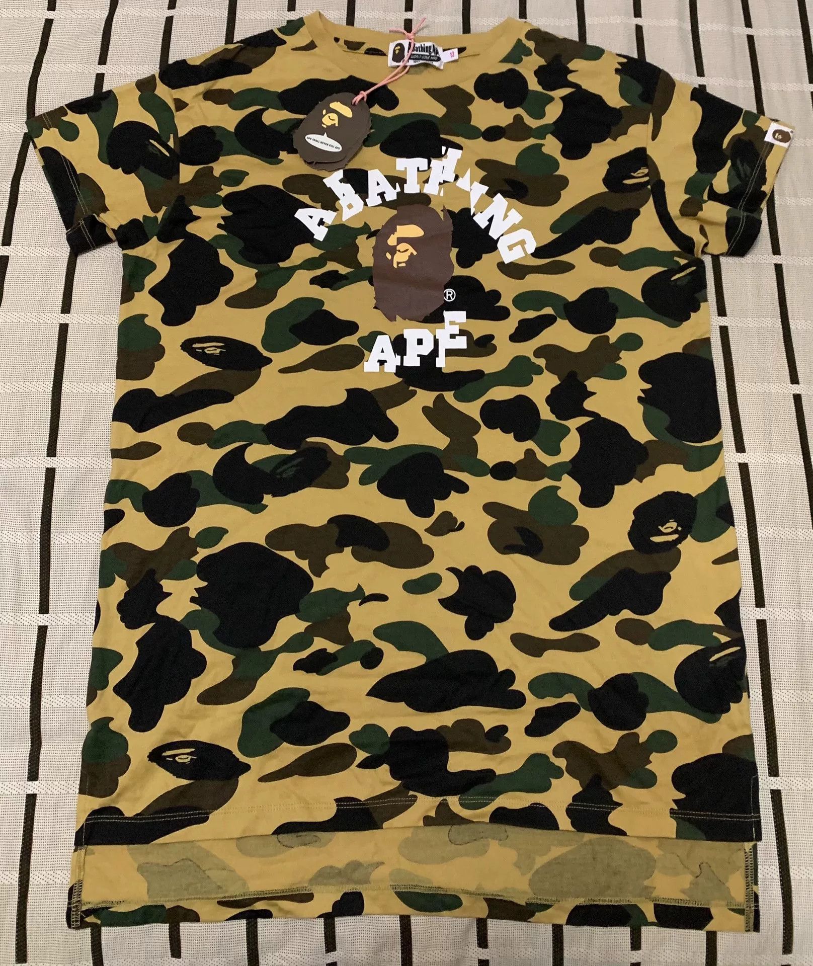 Bape Bape Camo Ape Head Yellow T-Shirt XS Women Size XS / US 0-2 / IT 36-38 - 1 Thumbnail