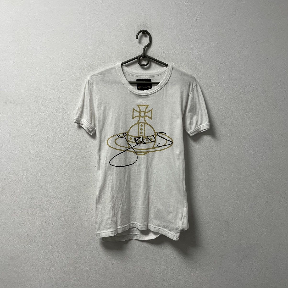 Vivienne Westwood Vivienne westwood t-shirt big logo Size US S / EU 44-46 / 1 - 1 Thumbnail