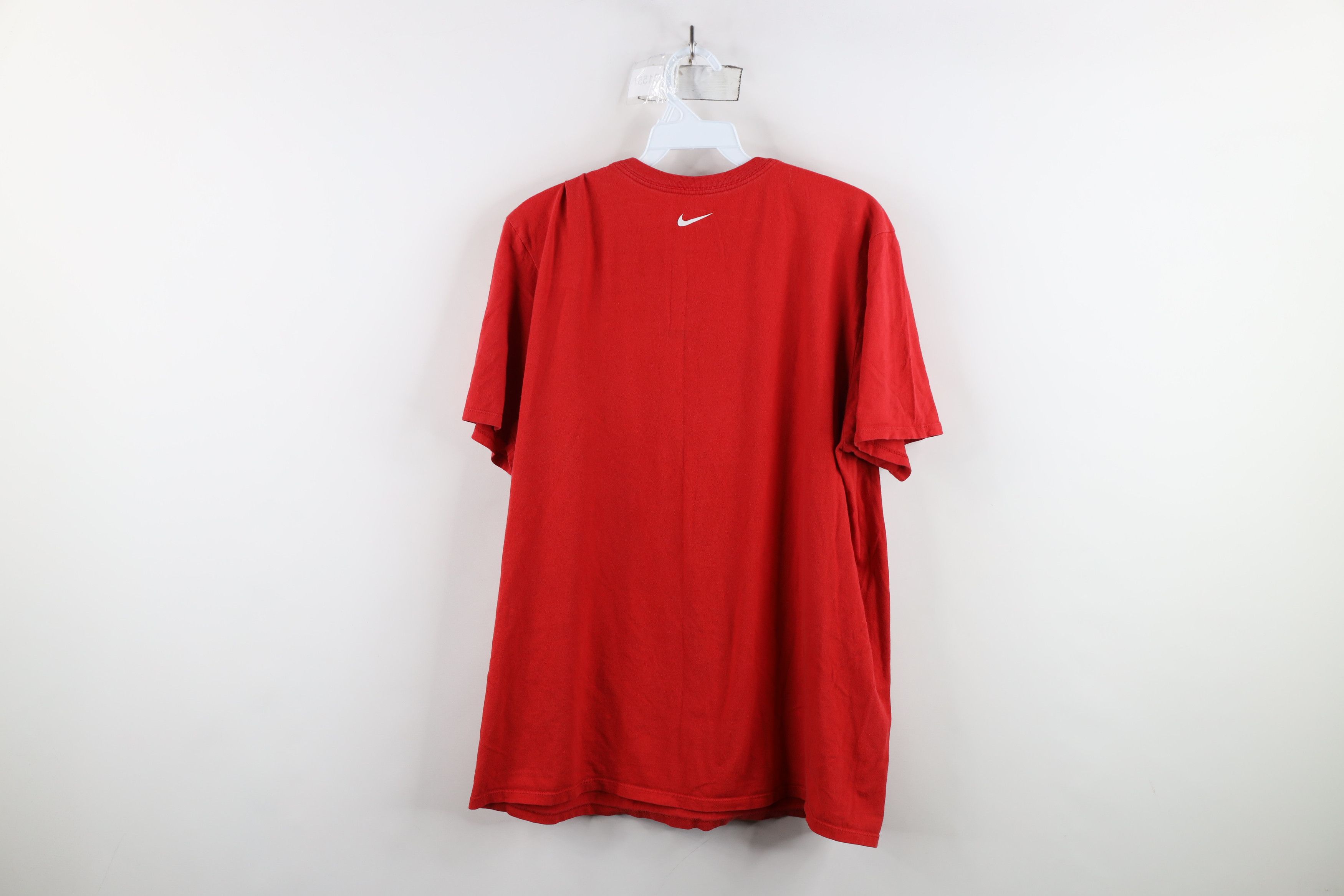 Nike × Vintage Vintage Y2K Nike Center Swoosh Duquesne University T-Shirt Size US L / EU 52-54 / 3 - 11 Thumbnail