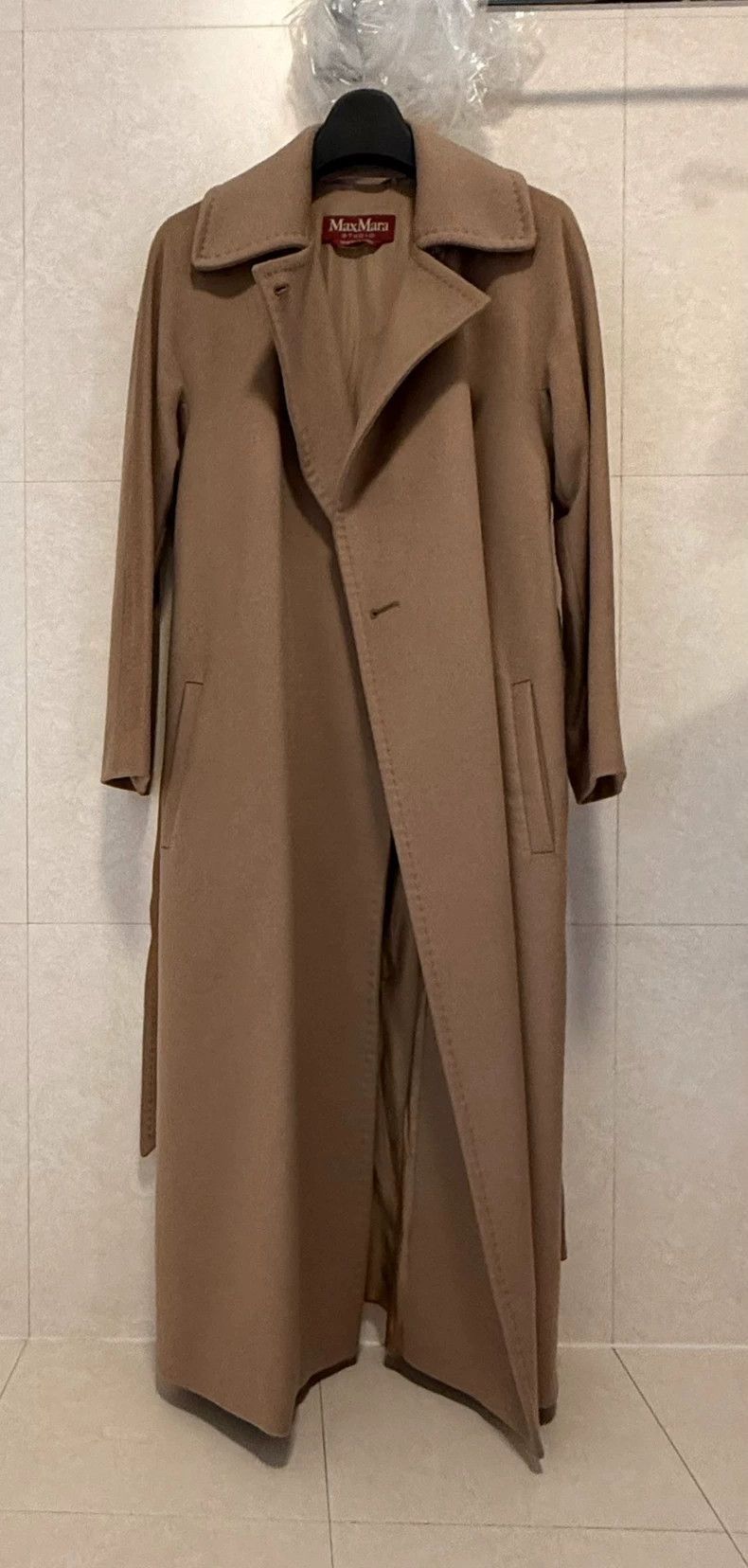 Other maxmara camel cashmere overcoat classic design-2508 Size US M / EU 48-50 / 2 - 3 Thumbnail