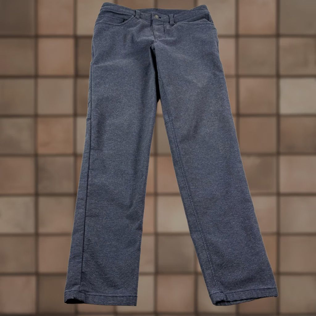 Lululemon Lululemon ABC Pants Mens 30x31 Blue Chino Slim Fit Tech Canvas Stretch Preppy Size US 30 / EU 46 - 1 Thumbnail