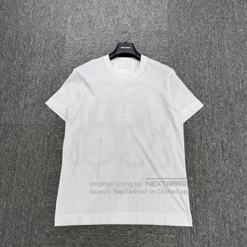 Givenchy Givenchy Puppy Printed Short Sleeve Size: M Size US M / EU 48-50 / 2 - 1 Thumbnail