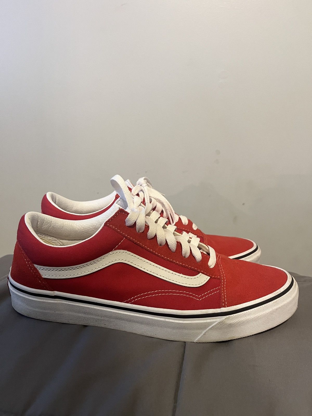 Vans Red Old Skool Vans Size US 9.5 / EU 42-43 - 2 Thumbnail