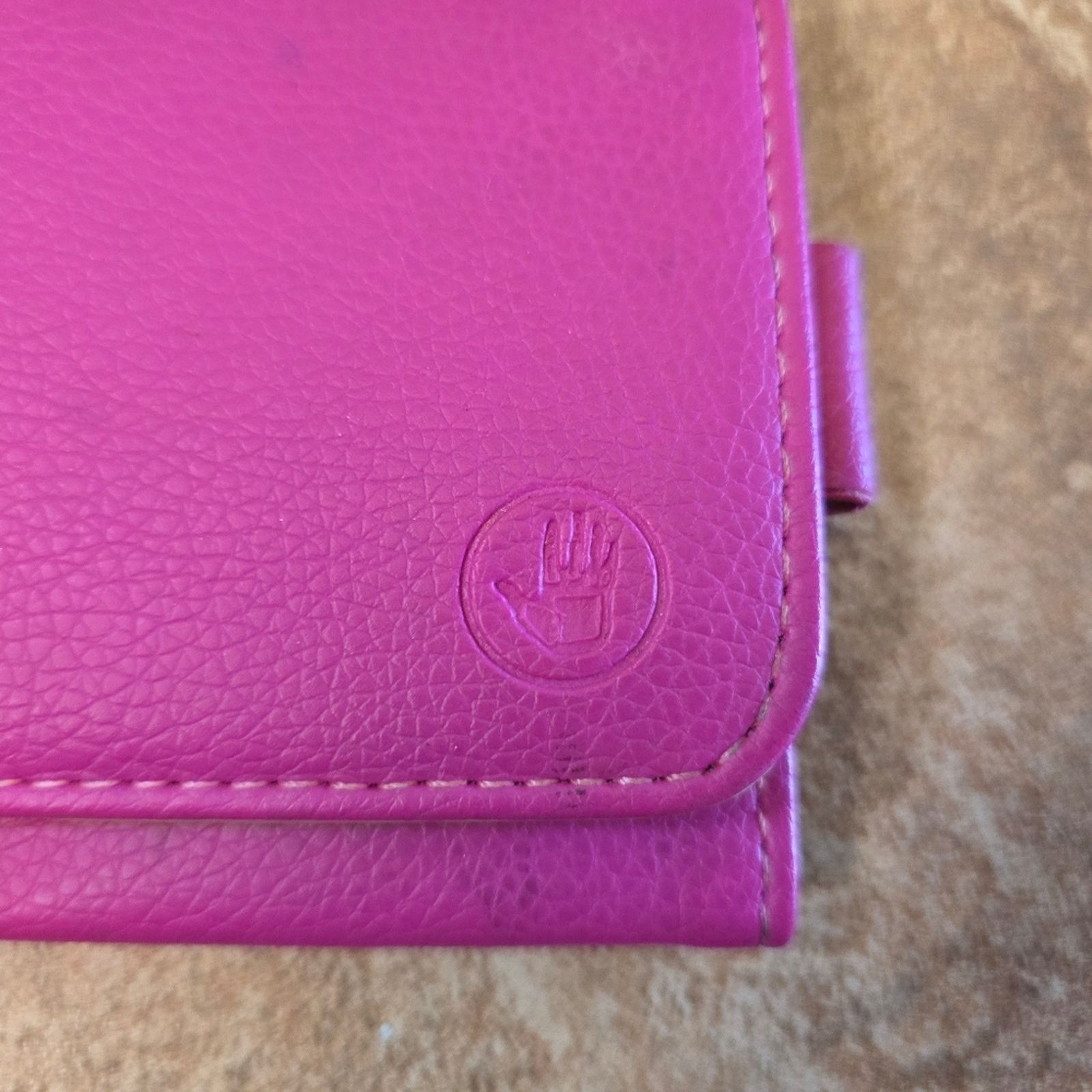 Body Glove Pink Body Glove Oversized Wallet Size ONE SIZE - 4 Thumbnail