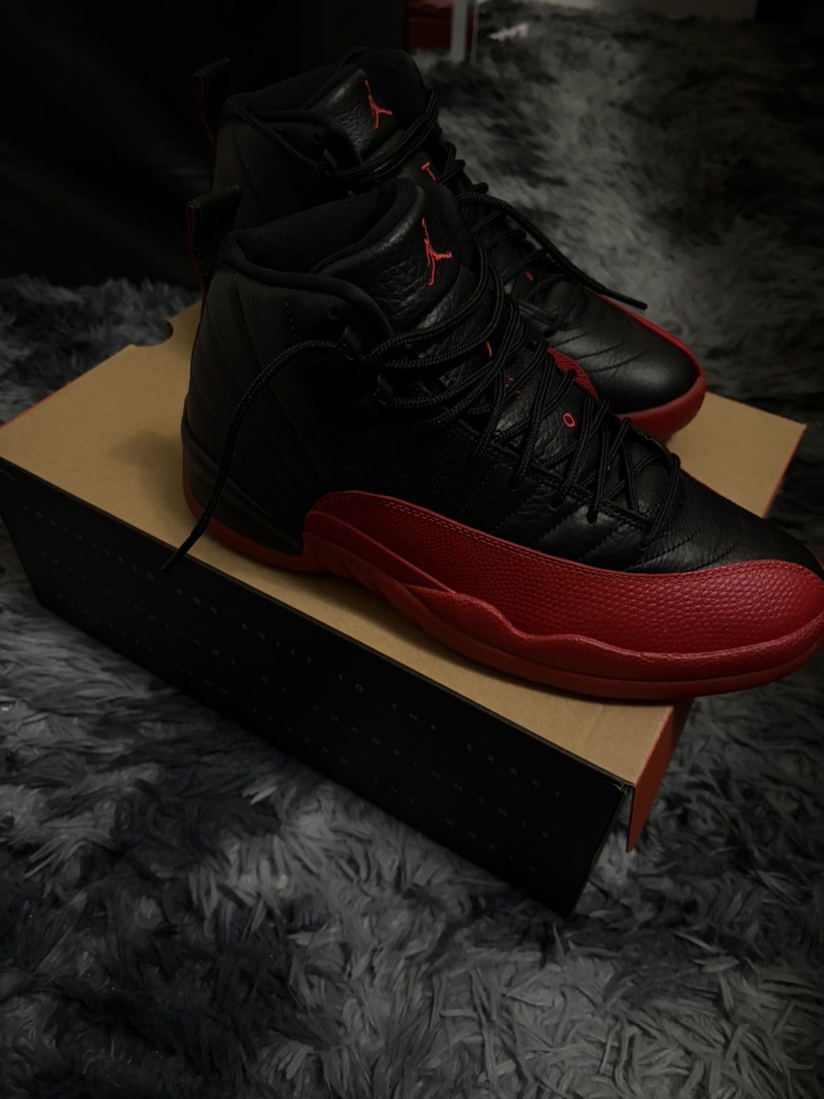 Jordan Brand Jordan 12 Flu Game Size US 10 / EU 43 - 4 Thumbnail