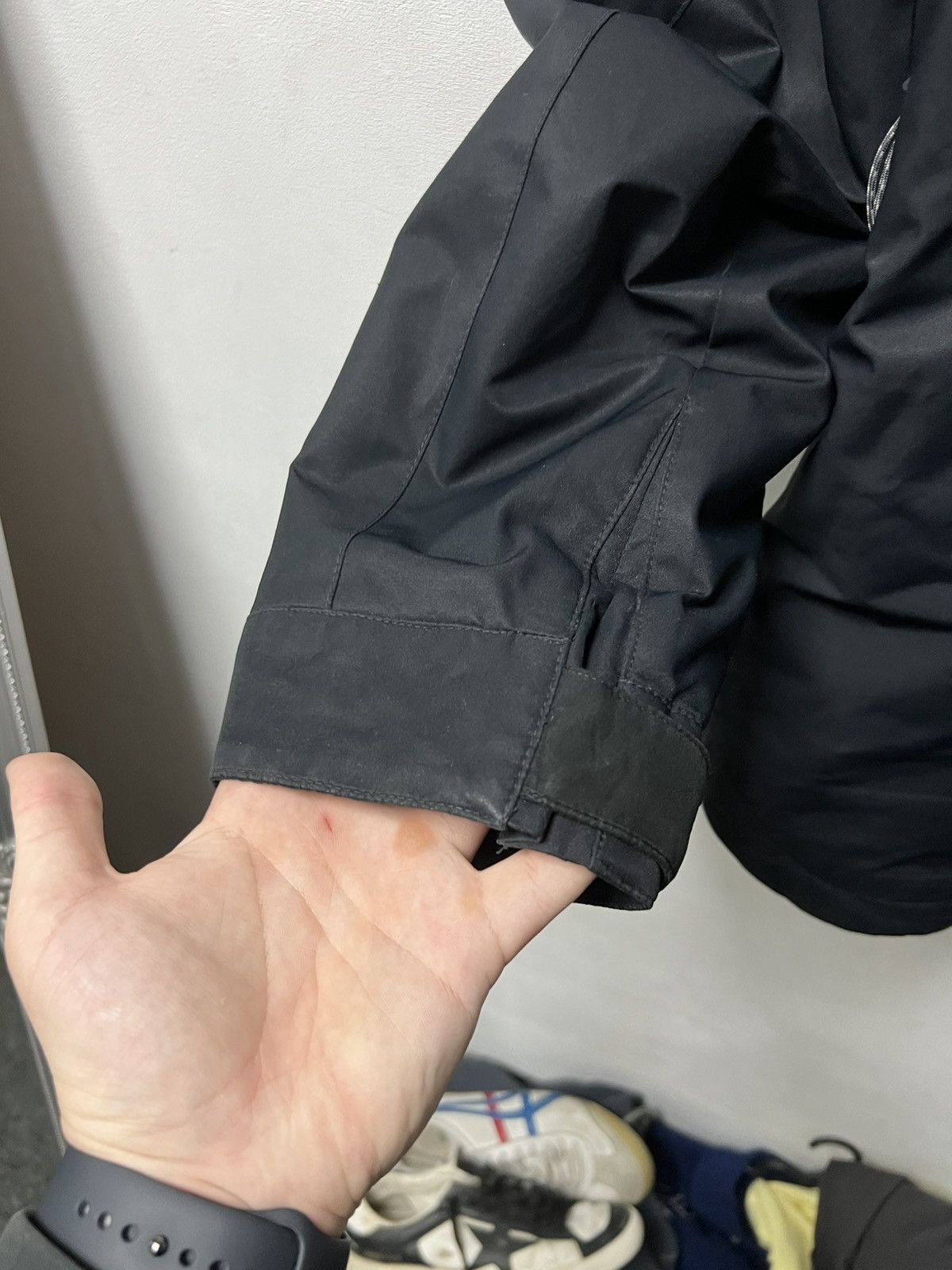 Oakley Vintage Oakley Men’s Black Ski Jacket Gorpcore Size US L / EU 52-54 / 3 - 15 Thumbnail