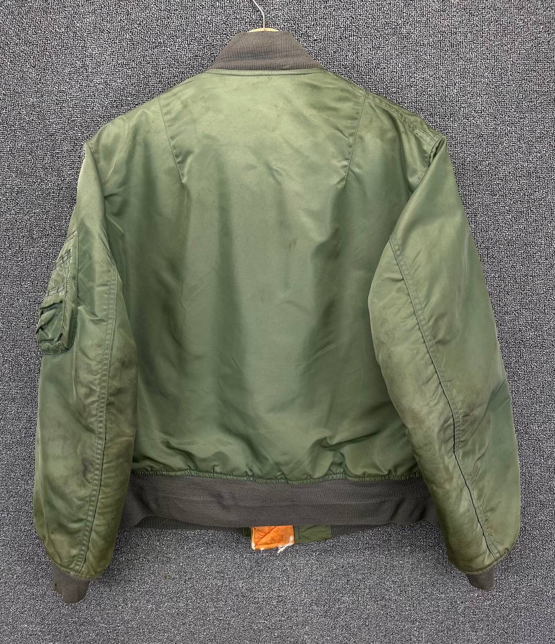 Avirex Vintage Avirex Trashed Rare Bomber Jacket Size US M / EU 48-50 / 2 - 7 Thumbnail