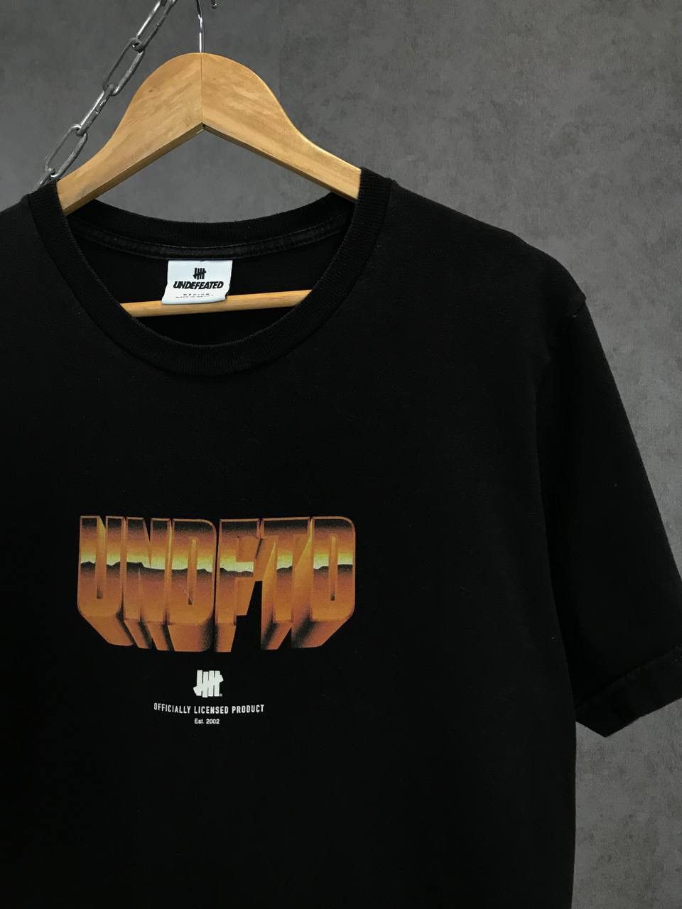 Undefeated Undefeated center logo streetwear tee Size US M / EU 48-50 / 2 - 2 Thumbnail