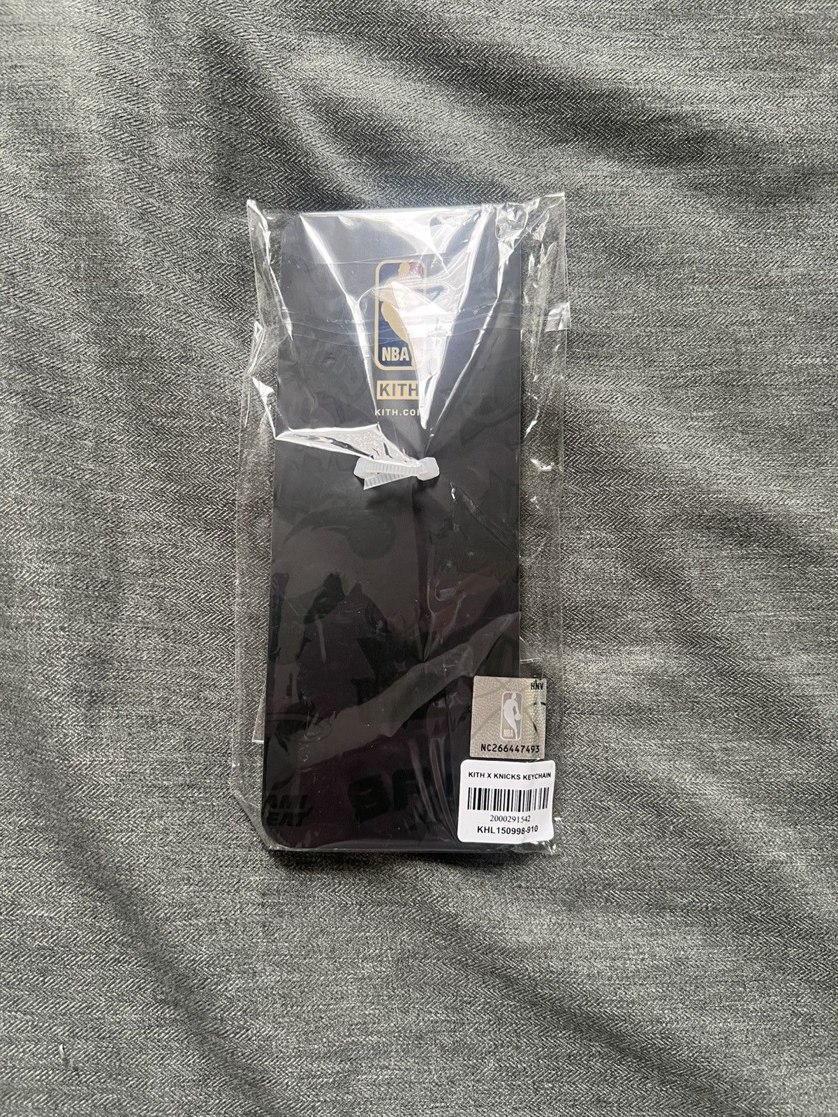 Kith × NBA Kith NBA All Star New York Knicks Keychain | Grailed