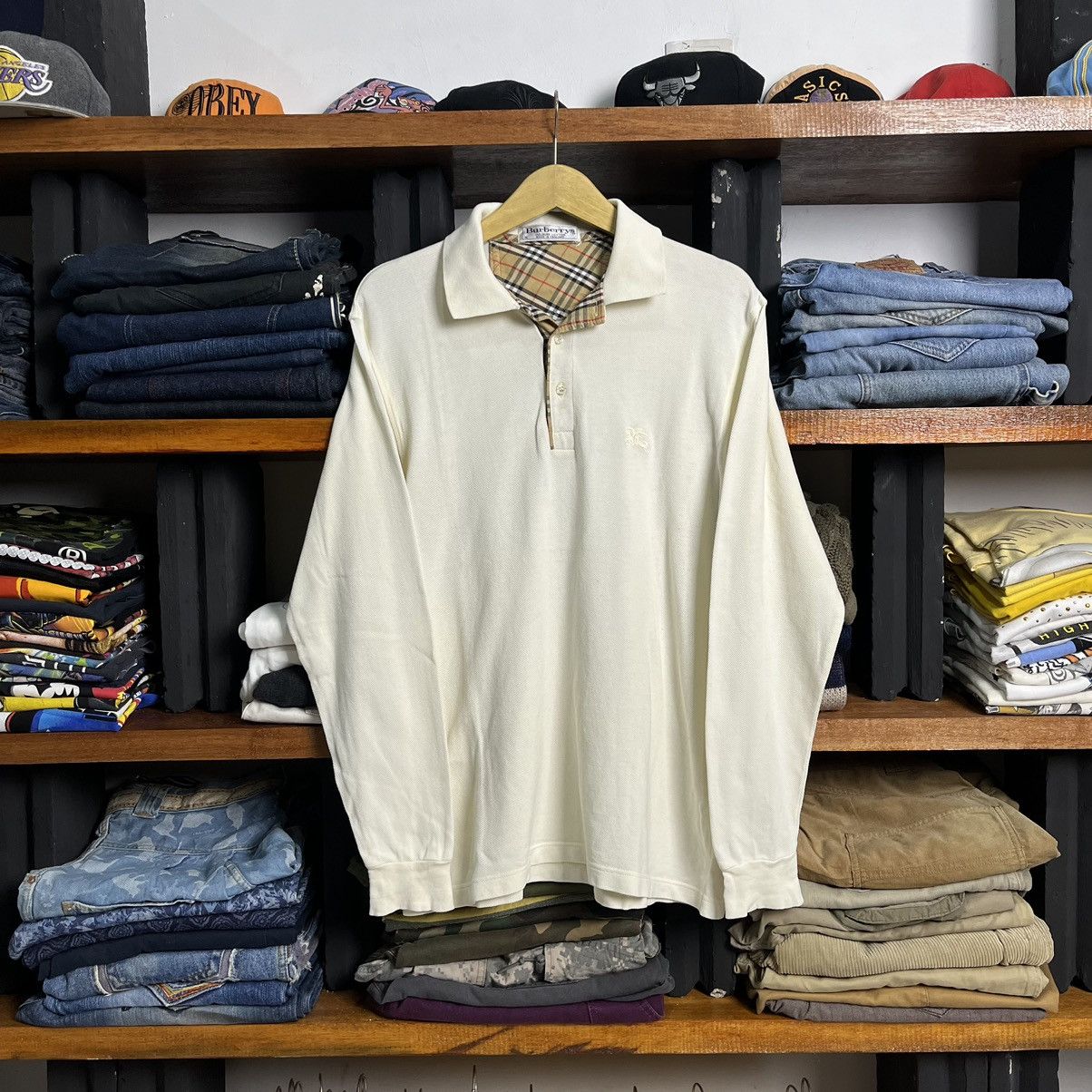 Burberry × Burberry Prorsum × Vintage Treasure! Vintage Burberry Nova Check White on White Polos Size US S / EU 44-46 / 1 - 1 Thumbnail