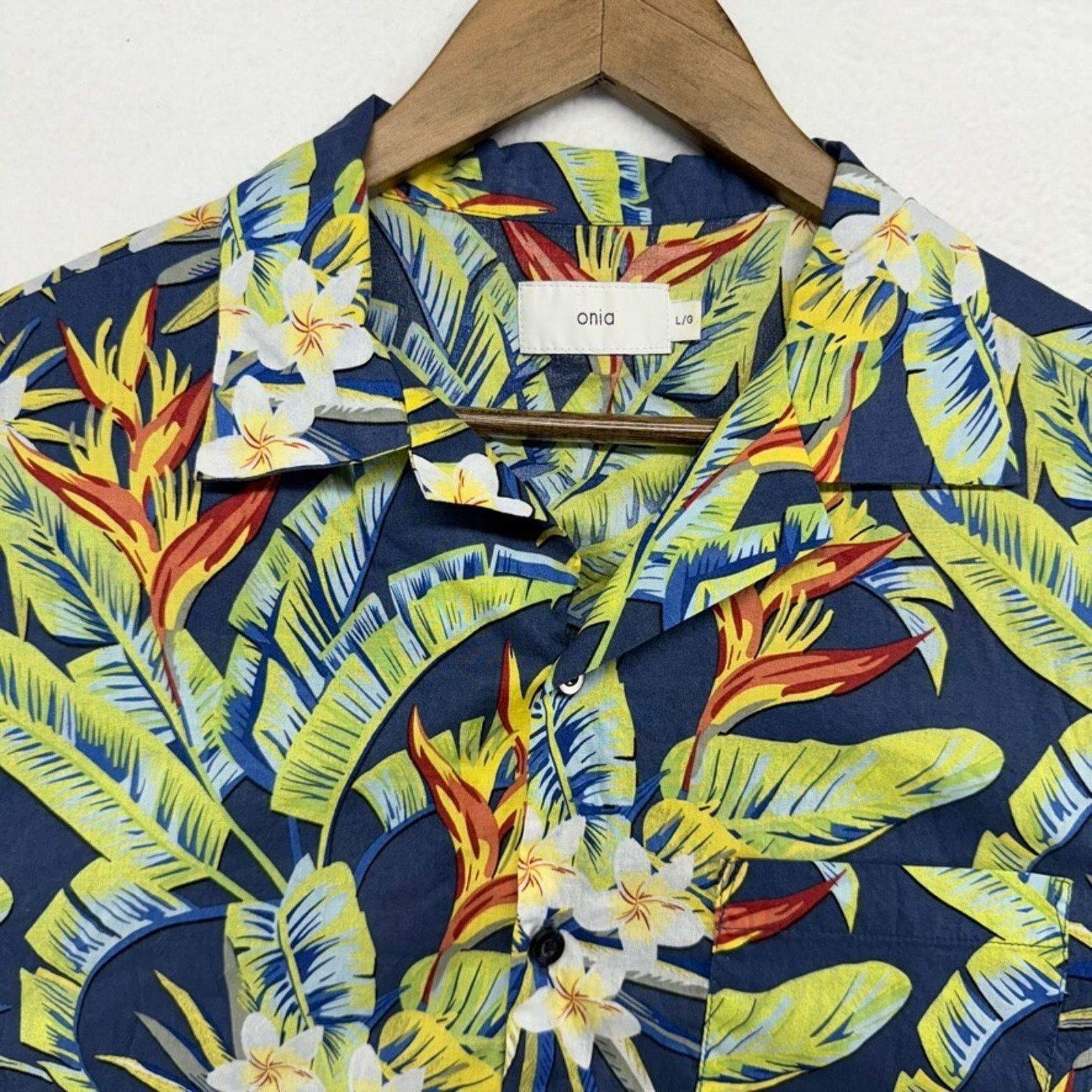 Onia Onia Hawaiian Shirt Men's Large Blue Green Floral Size US L / EU 52-54 / 3 - 1 Thumbnail