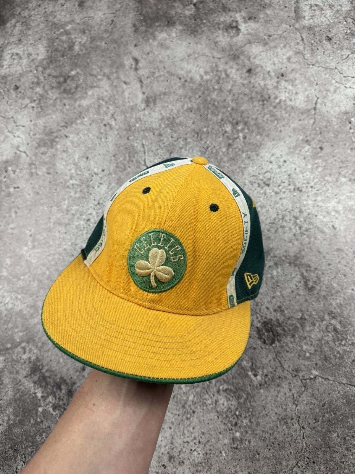 NBA Vintage 90s NBA Boston Celtics Embroidered Logo Cap Size ONE SIZE - 1 Thumbnail