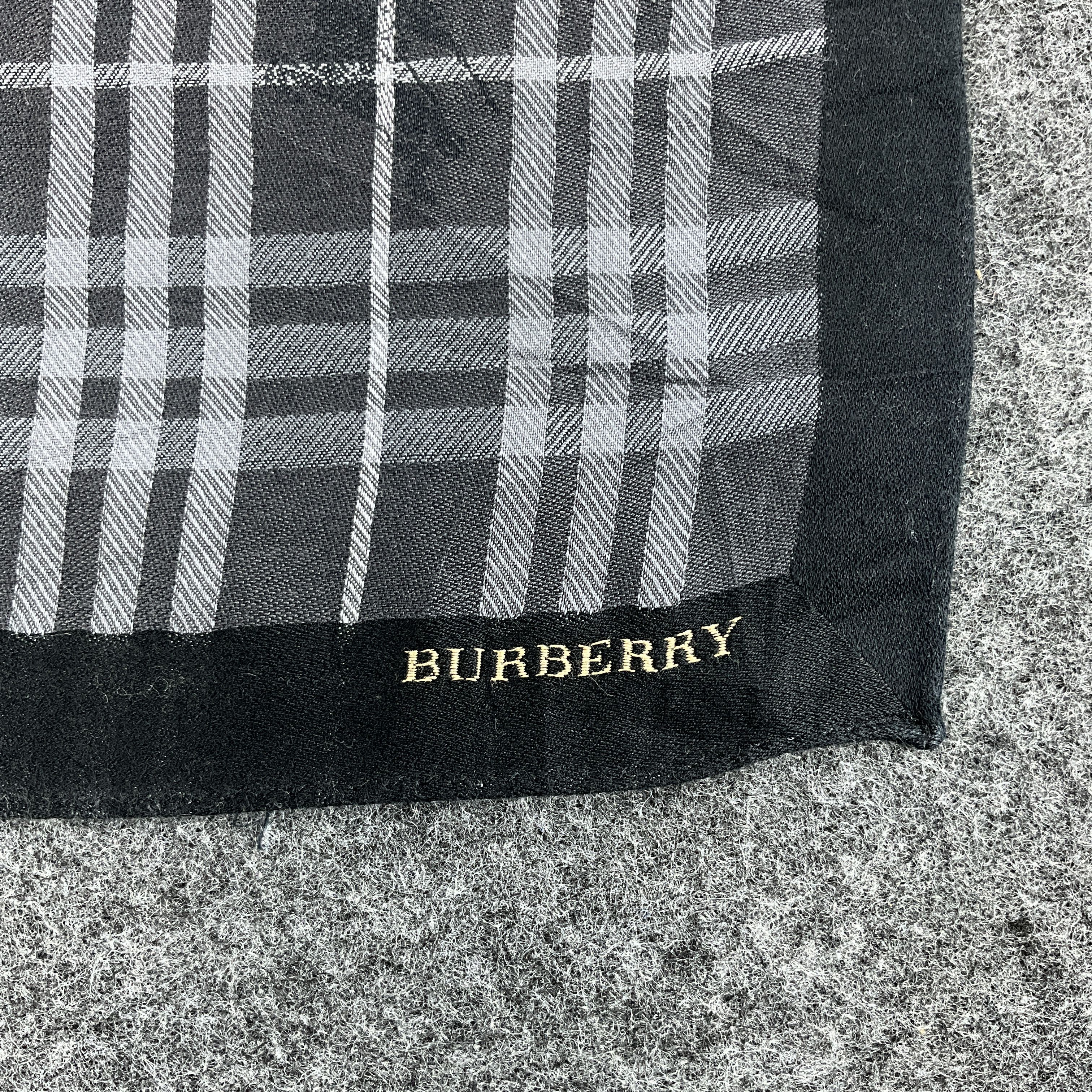 Burberry × Vintage Burberry Handkerchief / Bandana / Neckerchief B063 Size ONE SIZE - 4 Thumbnail