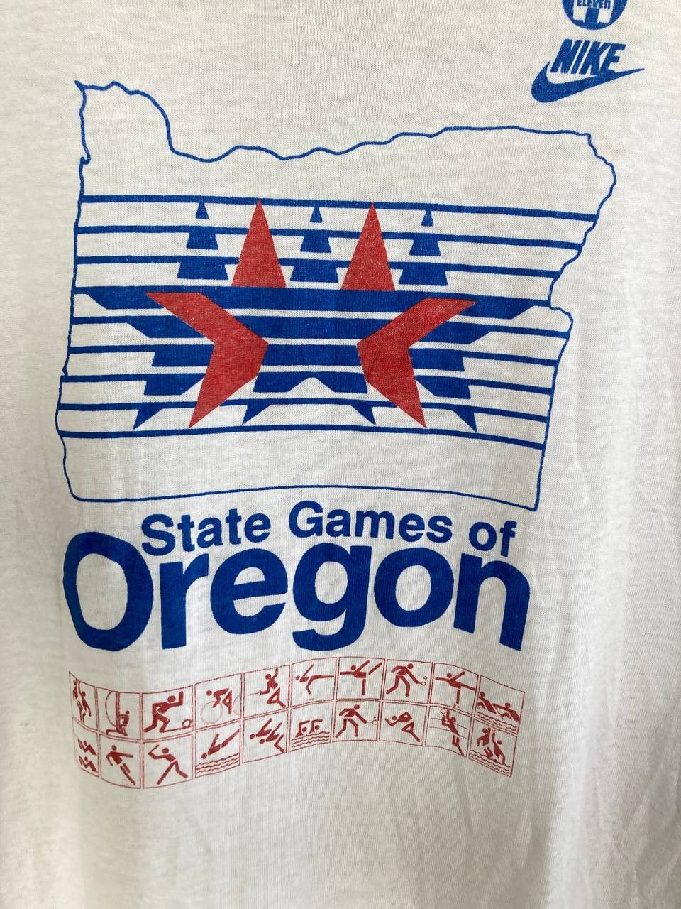 Vintage Vintage 1986 Nike Tee Size US L / EU 52-54 / 3 - 4 Thumbnail