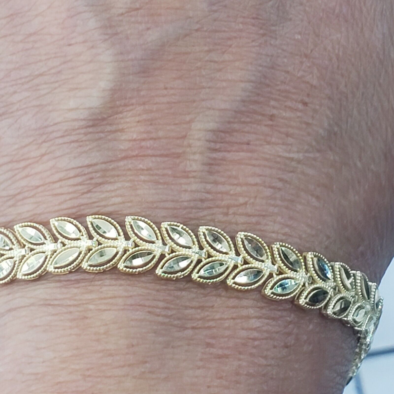 The Unbranded Brand real 14k gold bracelet adjustable Size ONE SIZE - 9 Thumbnail