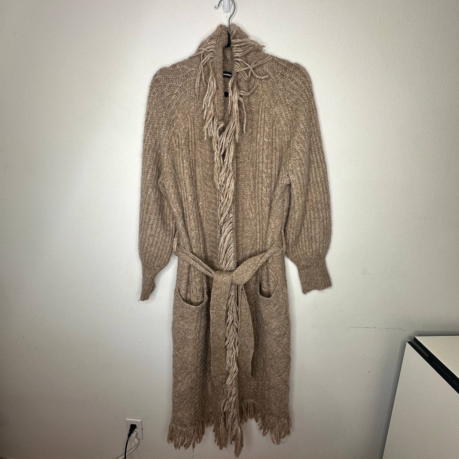 Other Olivaceous Tan Cream Cable Knit Fringe Trim Midi Cardigan L Size L / US 10 / IT 46 - 3 Thumbnail