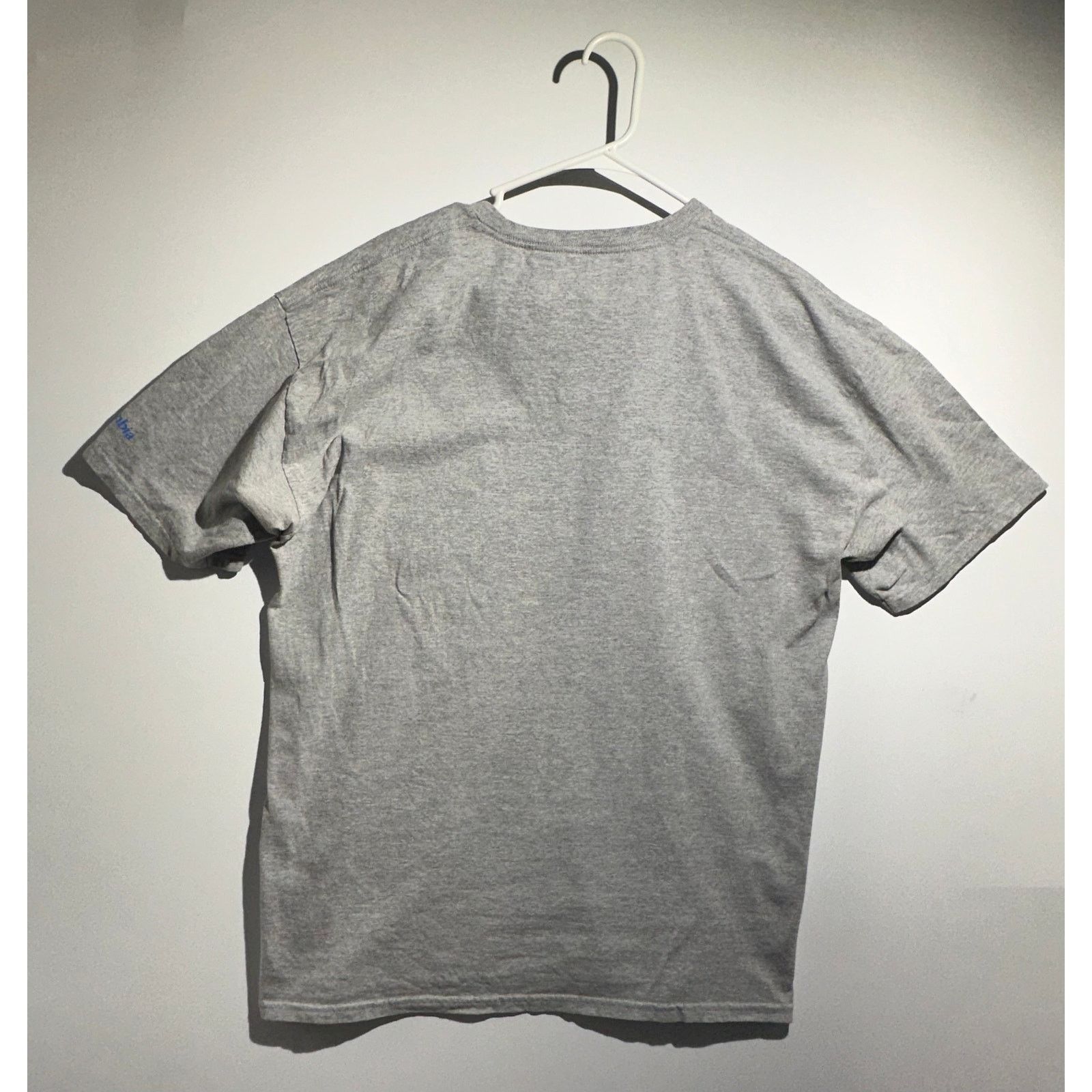 Columbia Columbia Gray Tshirt Blue Print Size XL Size US XL / EU 56 / 4 - 7 Thumbnail