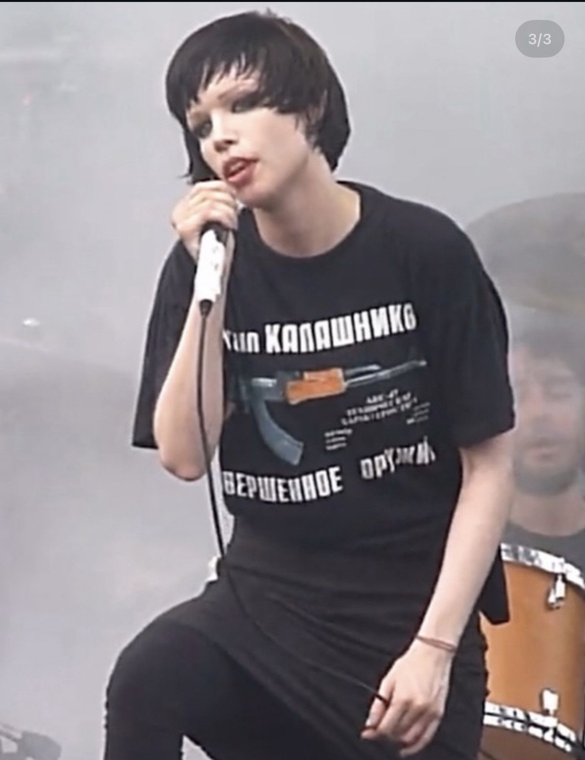 Vintage Vintage Kalashnikov AK-47 Tee Alice Glass Crystal Castles Size US XL / EU 56 / 4 - 1 Thumbnail
