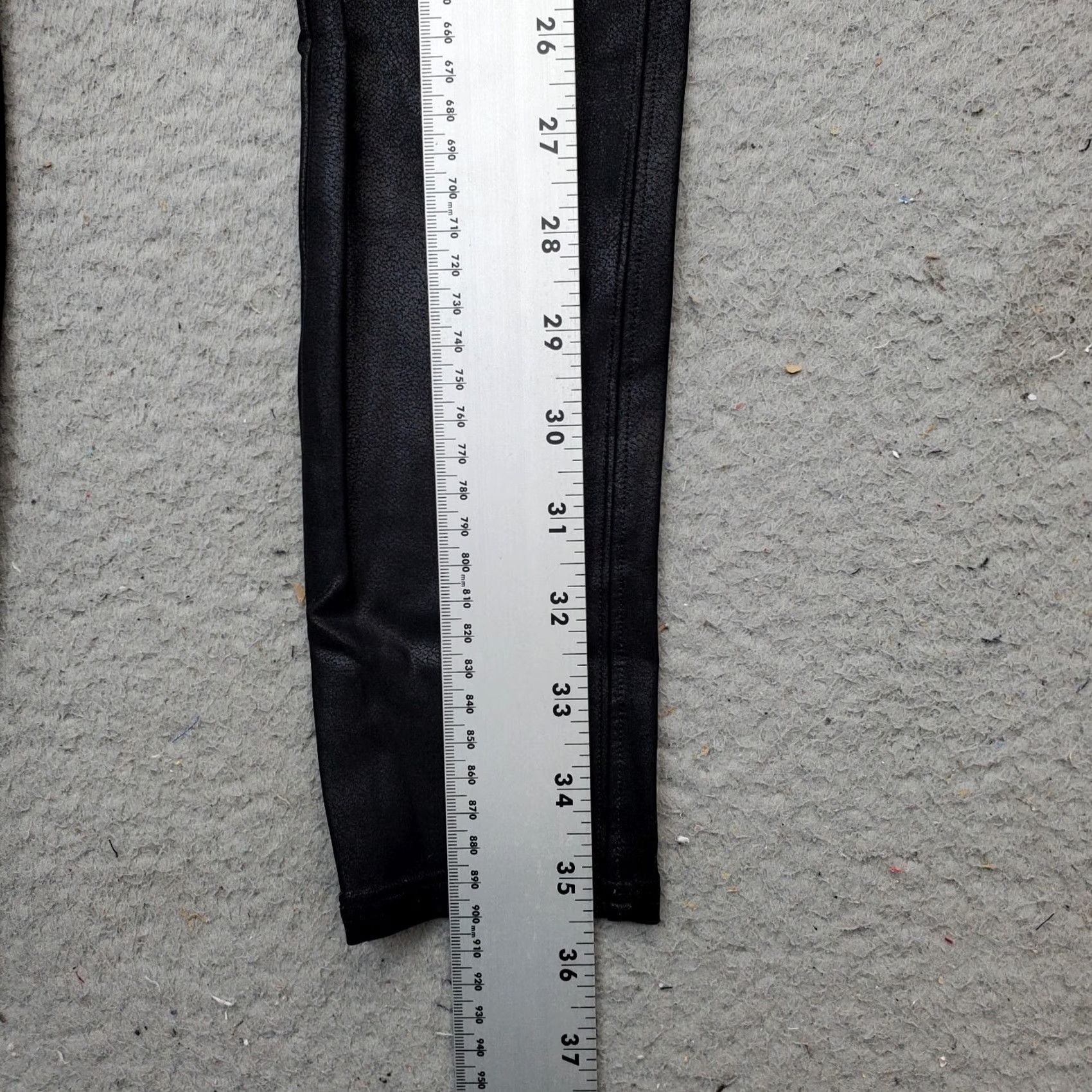 Spanx Spanx Leggings Womens Small Black Sparkly Stretch Low Rise Elastic Waist Pull On Size 28" / US 6 / IT 42 - 3 Thumbnail