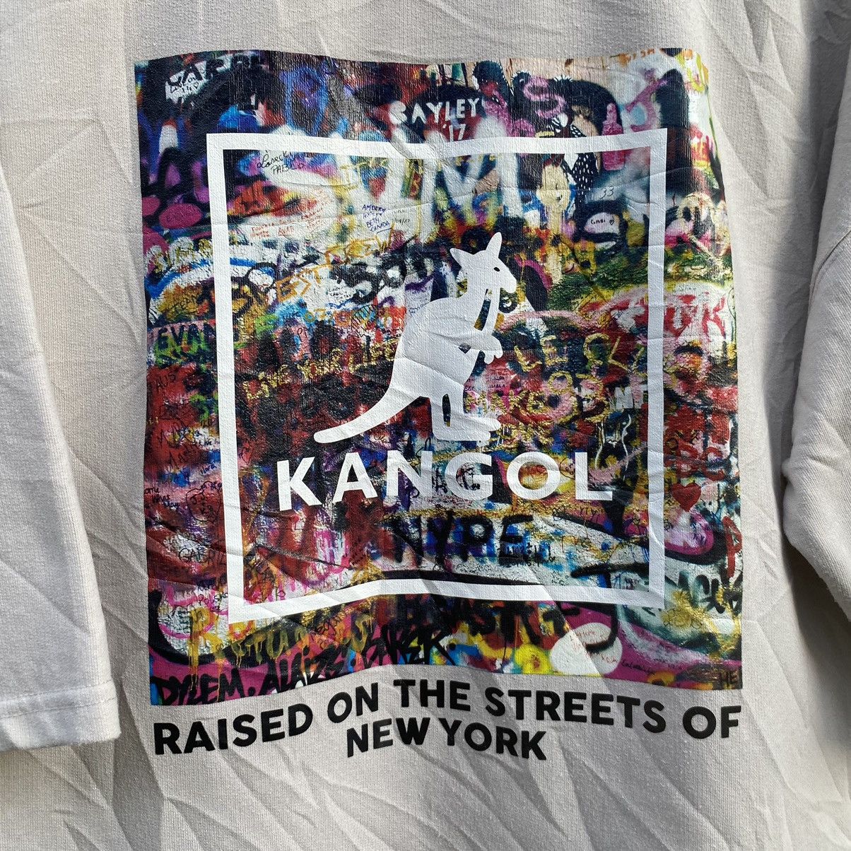 Kangol Thrashed Vintage Kangol Embroidered Logo ERD GRUNGE TSHIRT Size US L / EU 52-54 / 3 - 5 Thumbnail