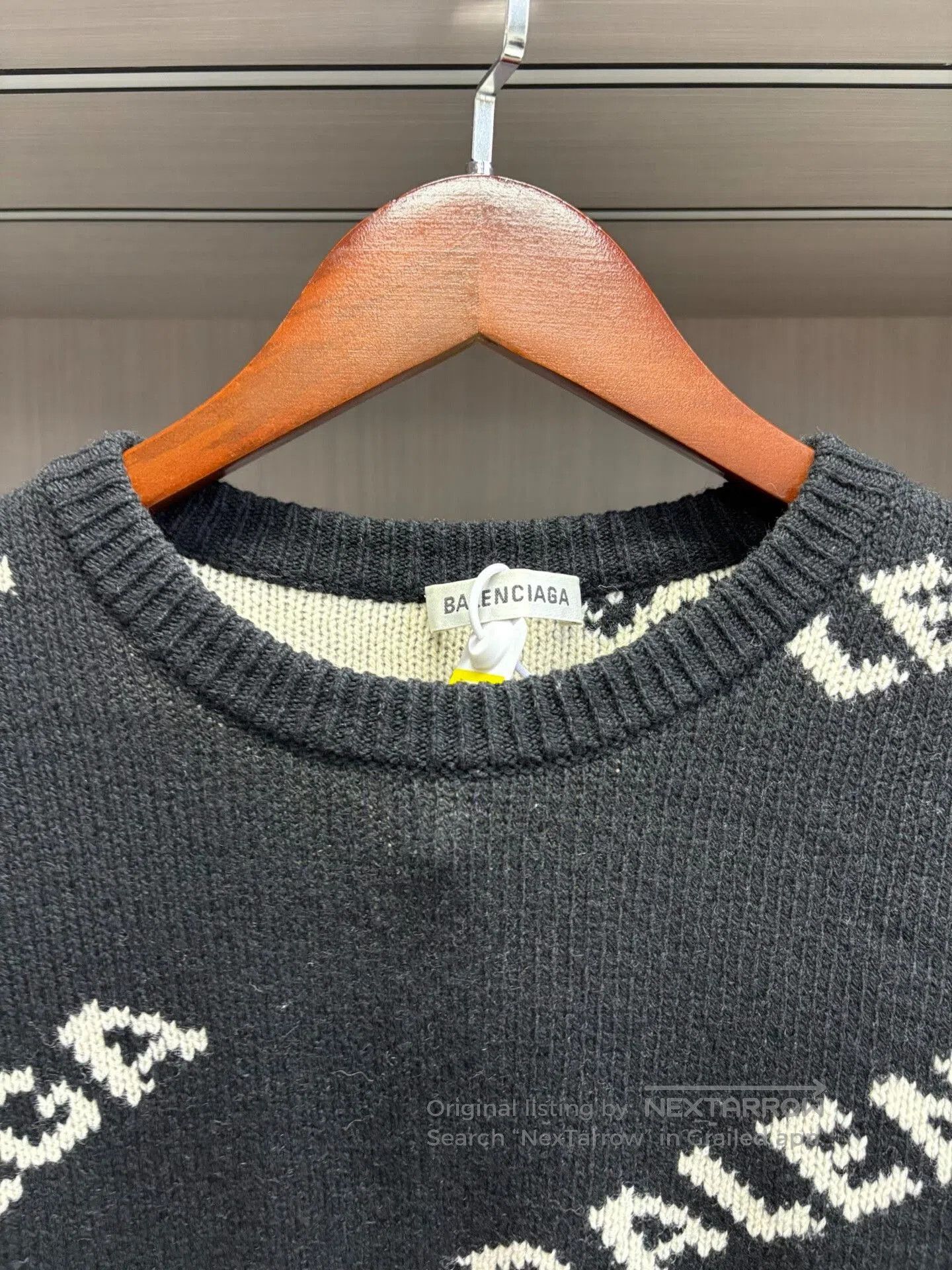 Balenciaga balenciaga printed knit sweater size l. Size US L / EU 52-54 / 3 - 5 Thumbnail