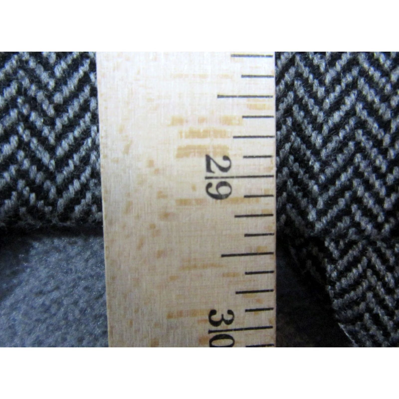 Vintage Giorgio Beverly Hills Sport Coat Blazer Mens 52 Gray Black Herringbone Cashmere Tweed Regular Single-Breasted Two-Button Notch Lapel Men Size 52R - 4 Thumbnail
