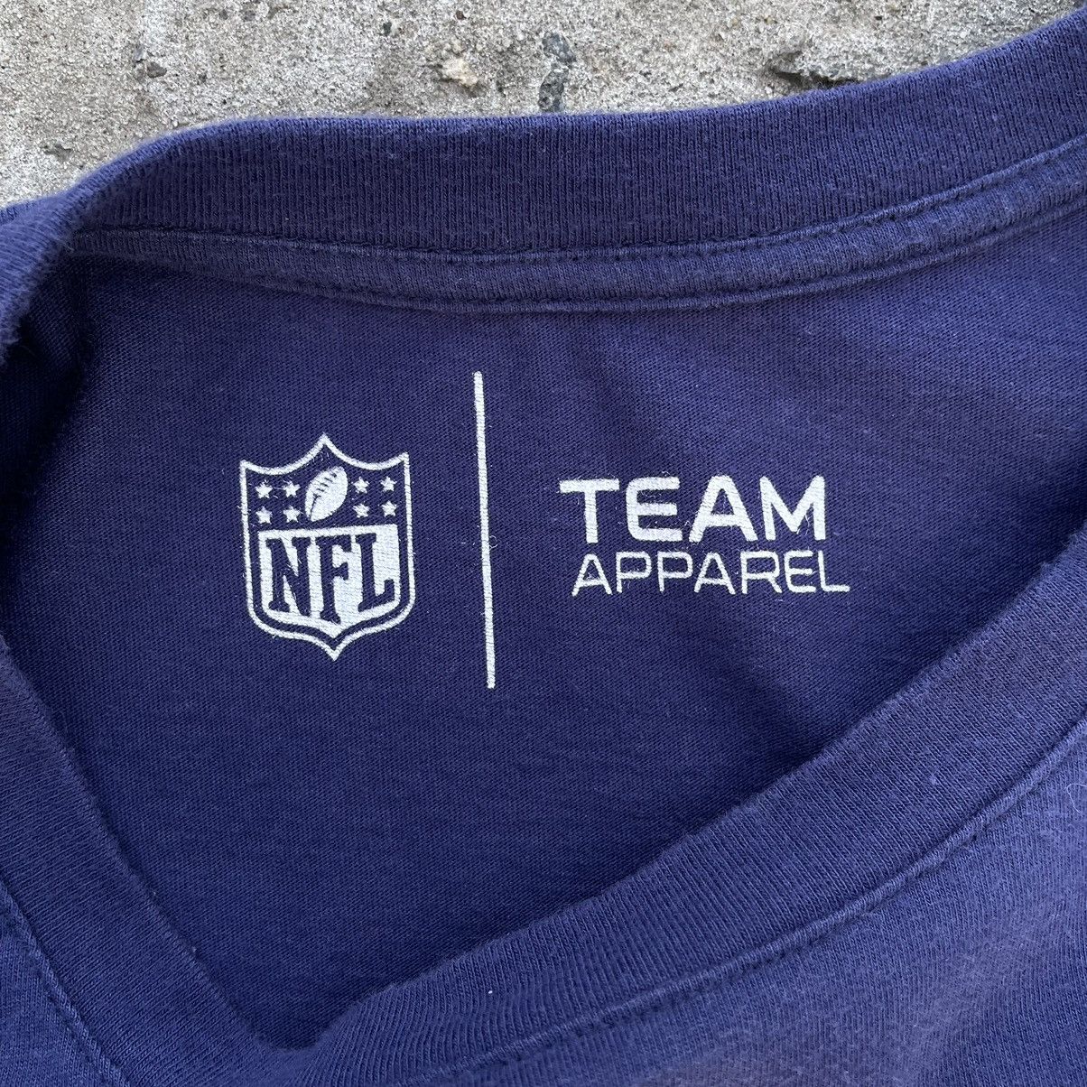Vintage Vintage T-shirts Titans Big Logo Rugby Y2K Style USA Size US L / EU 52-54 / 3 - 8 Thumbnail