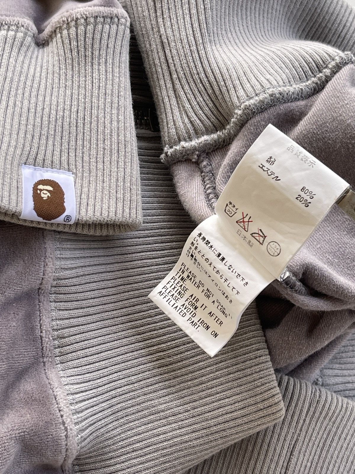 Bape A Bathing Ape Velvet Sweater Hoodies Size US M / EU 48-50 / 2 - 16 Thumbnail