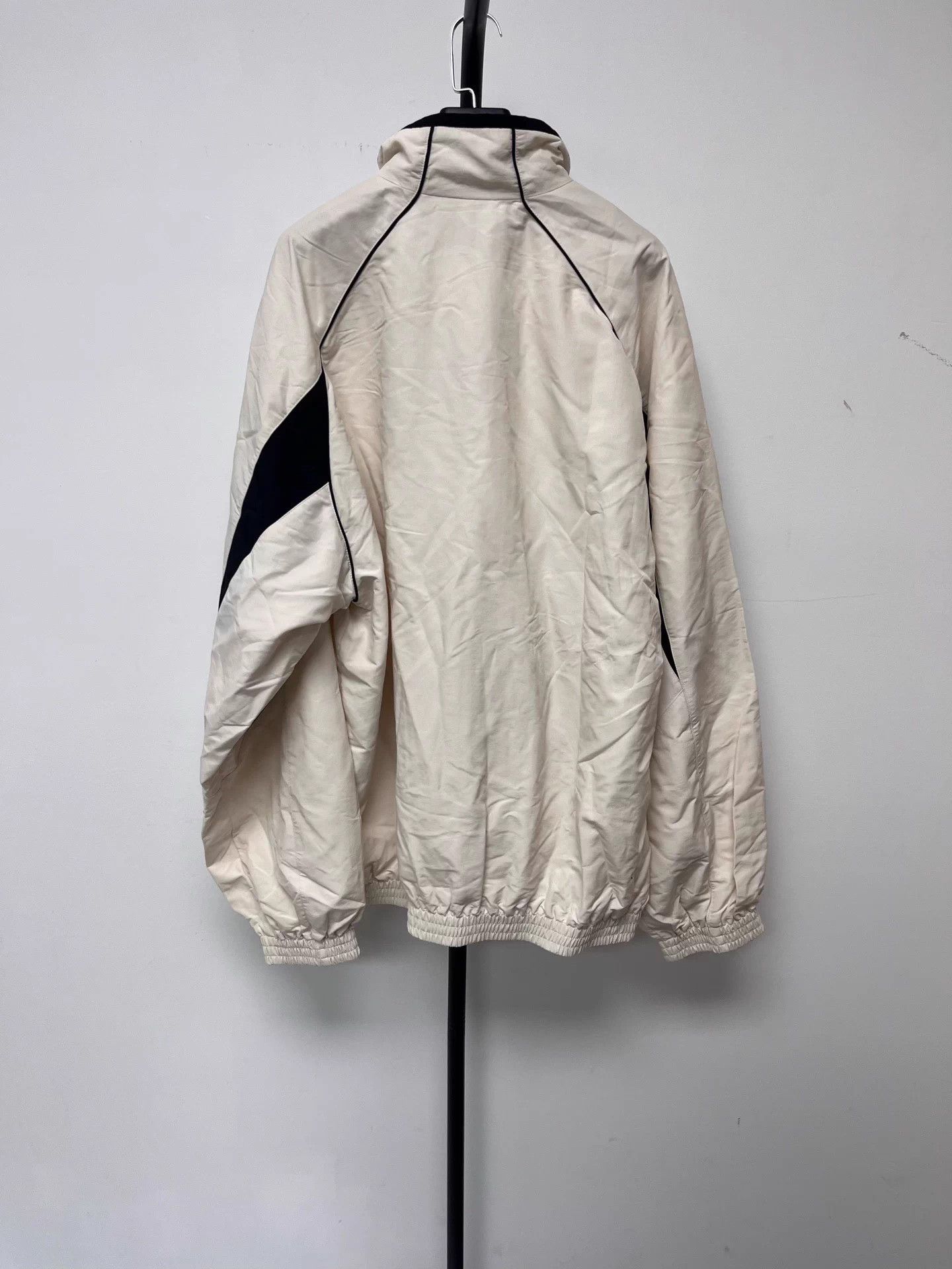 Balenciaga Balenciaga colorblocked logo unisex white jacket XS Size US XS / EU 42 / 0 - 2 Thumbnail