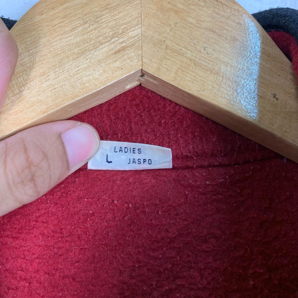 Ellesse ELLESSE Teddy Bear Small Logo Red Fleece Jacket #1060-C48 Size US L / EU 52-54 / 3 - 17 Thumbnail