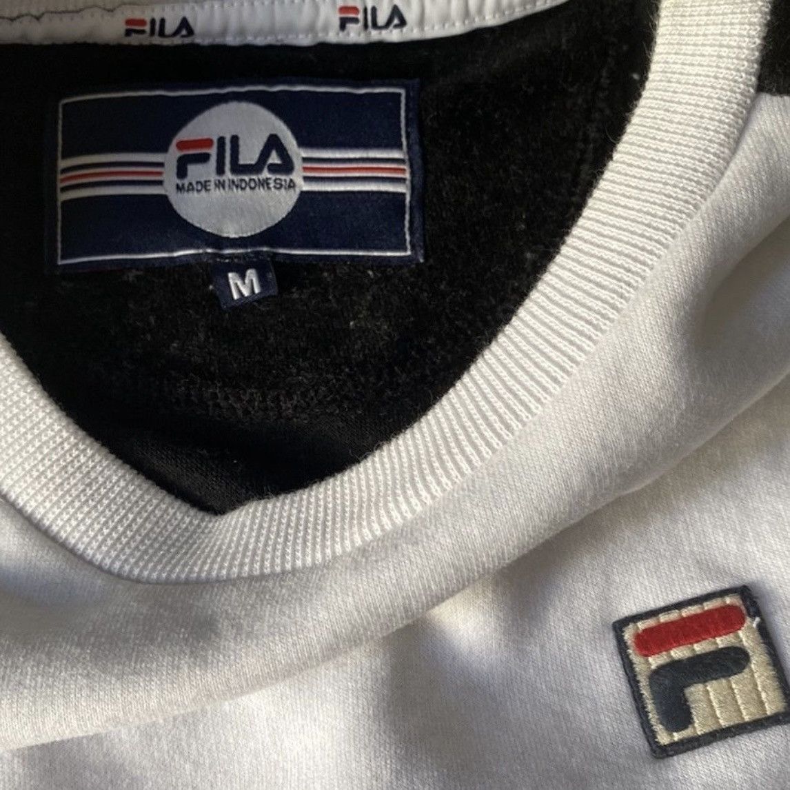 Fila FILA, Two Tone, Velvet Back, Cropped Sweatshirt Size M / US 6-8 / IT 42-44 - 7 Thumbnail