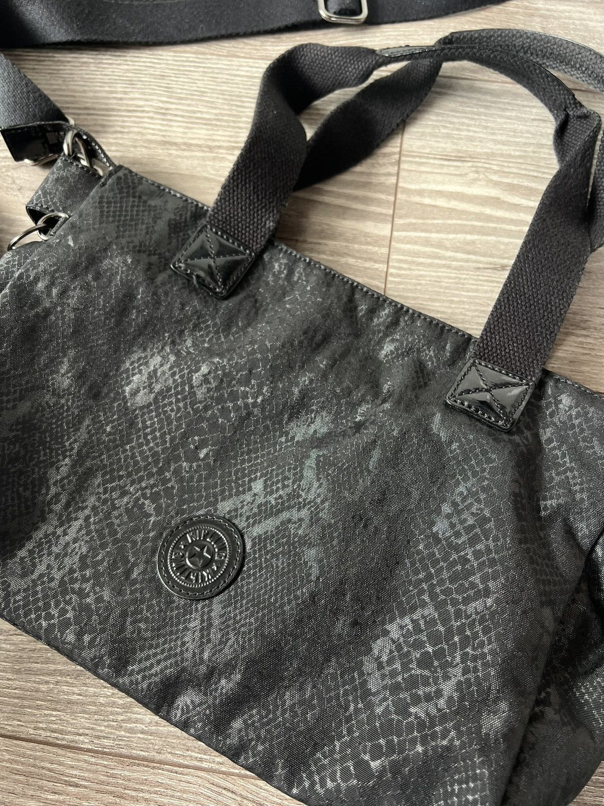 Other ‼️Vintage Kipling Crossbody Sabrina Monkey Rare Colourway Bag Size ONE SIZE - 11 Thumbnail